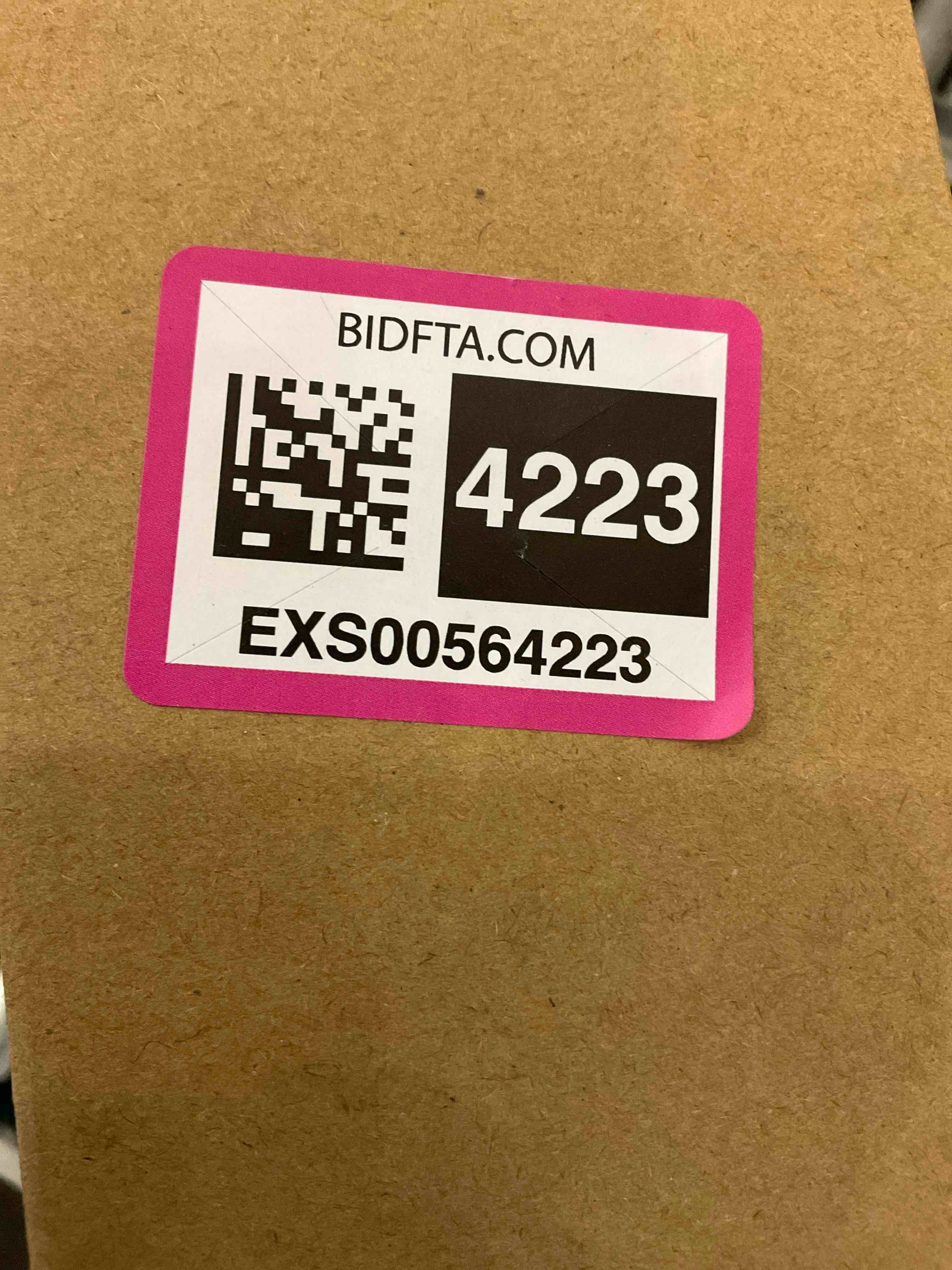 https://s3.amazonaws.com/lotting-images-prod/bidfta/EXS00564223_1699375259035.jpeg