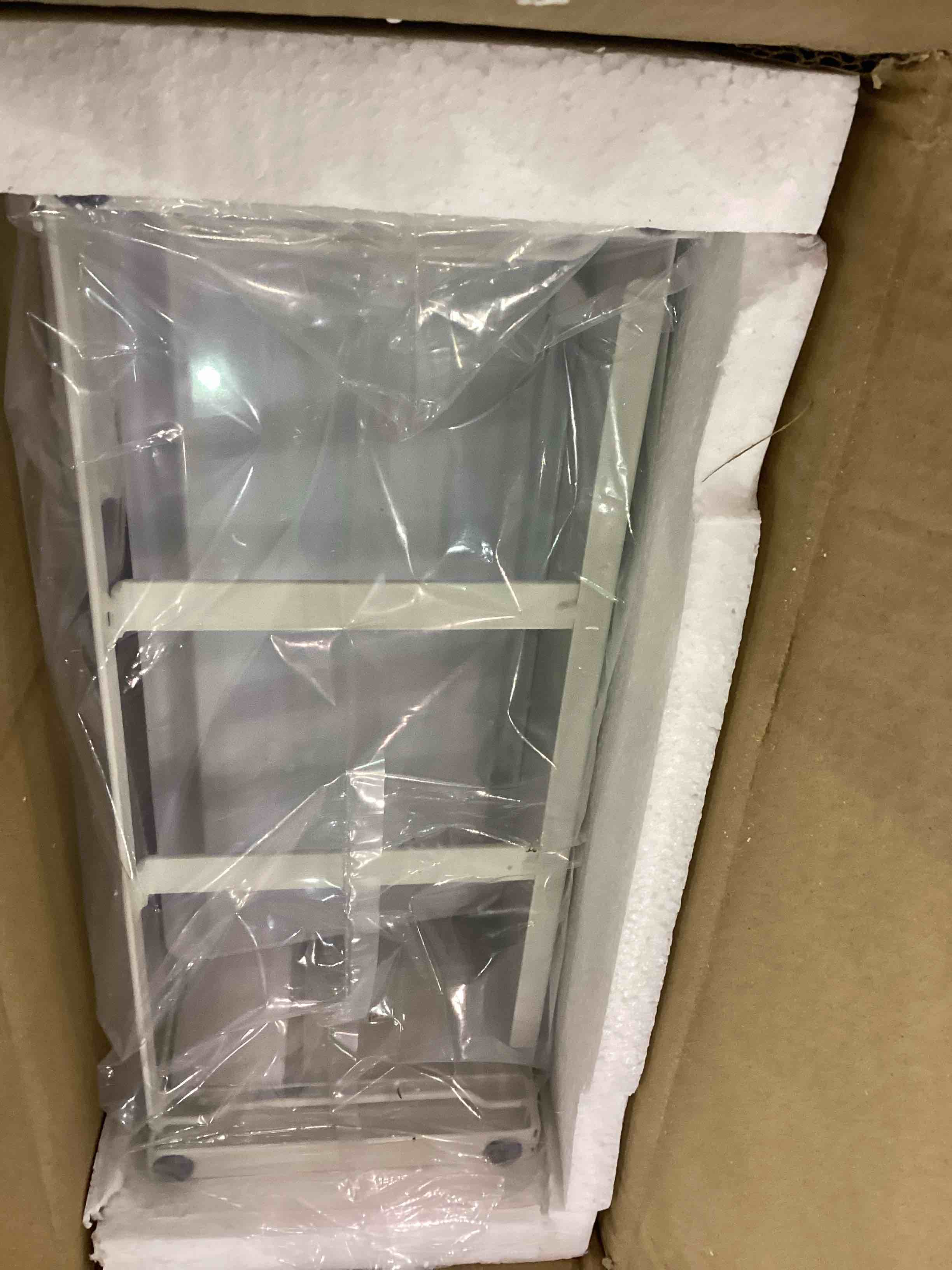 https://s3.amazonaws.com/lotting-images-prod/bidfta/EXS00564403_1699964962454.jpeg