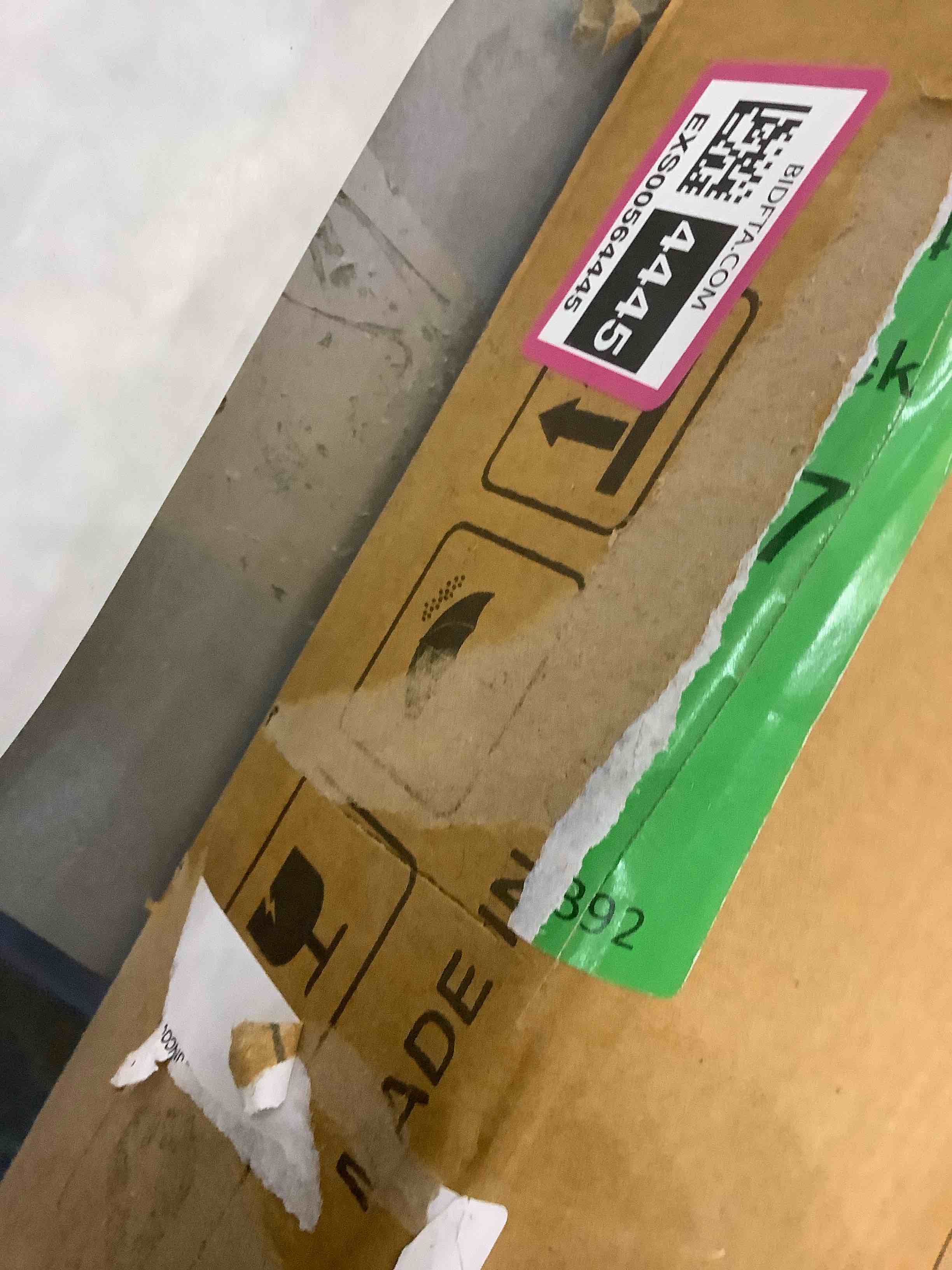 https://s3.amazonaws.com/lotting-images-prod/bidfta/EXS00564445_1699284851013.jpeg