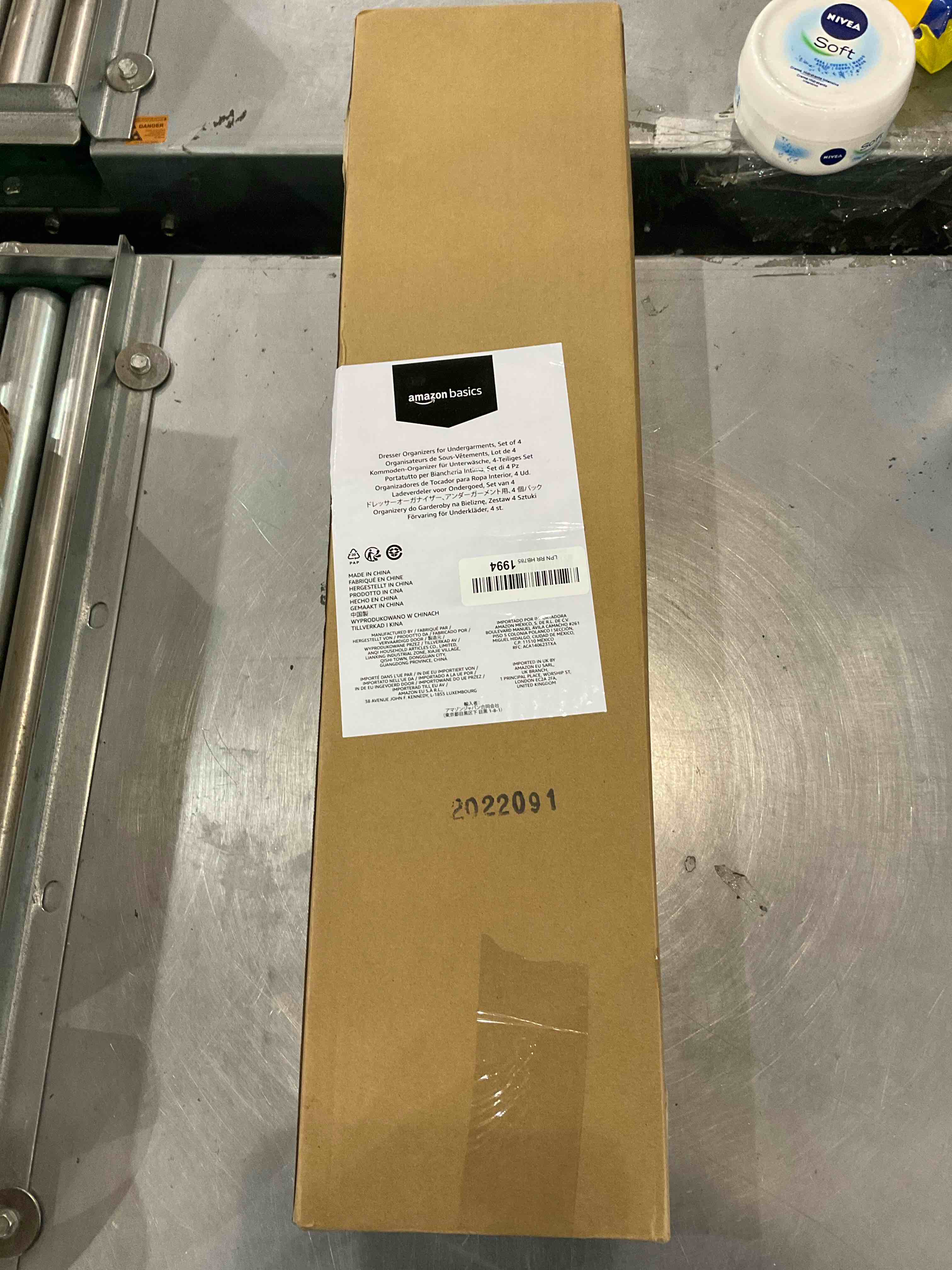 https://s3.amazonaws.com/lotting-images-prod/bidfta/EXS00564506_1699276414233.jpeg