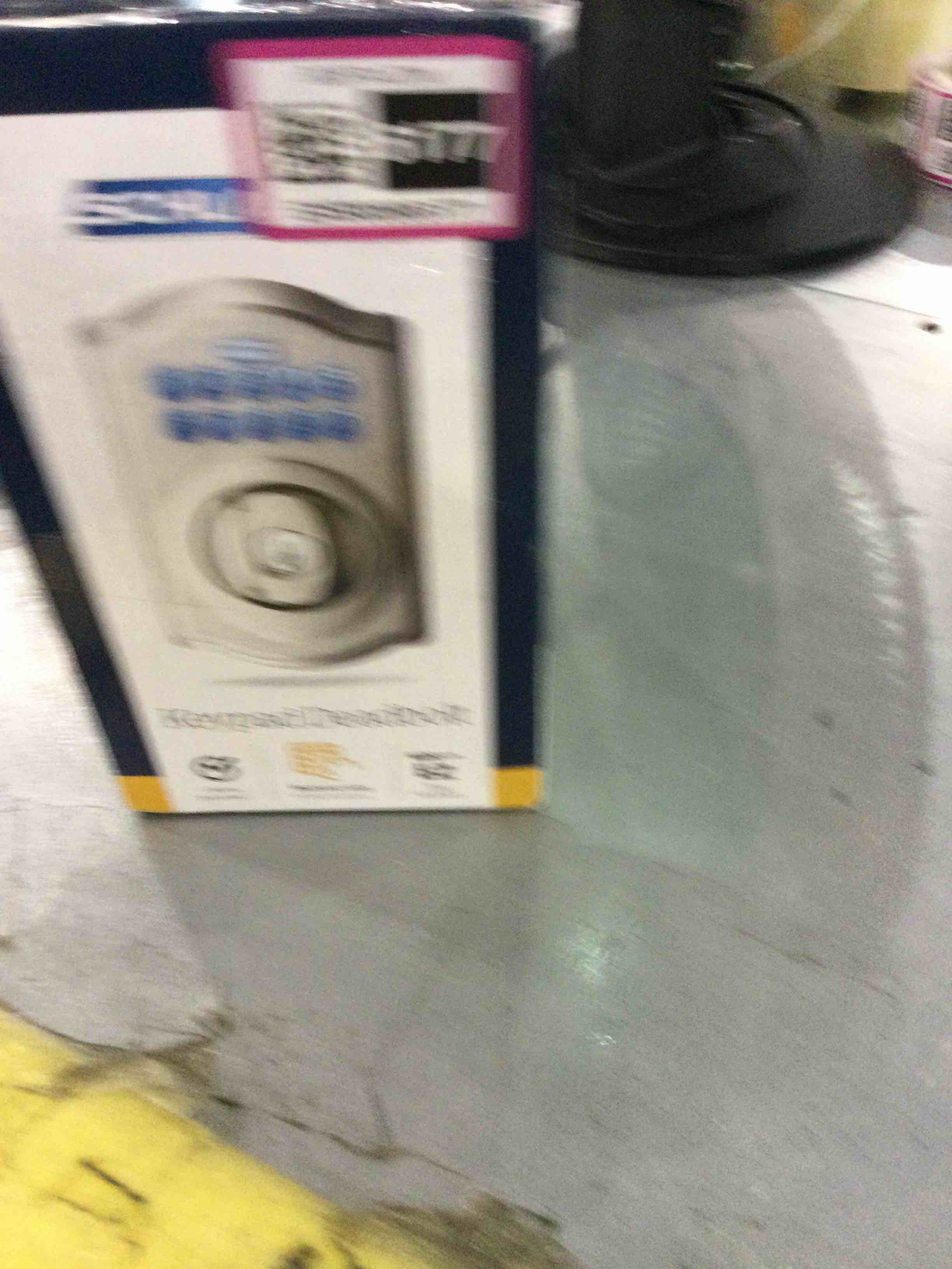 https://s3.amazonaws.com/lotting-images-prod/bidfta/EXS00566177_1700054714296.jpeg