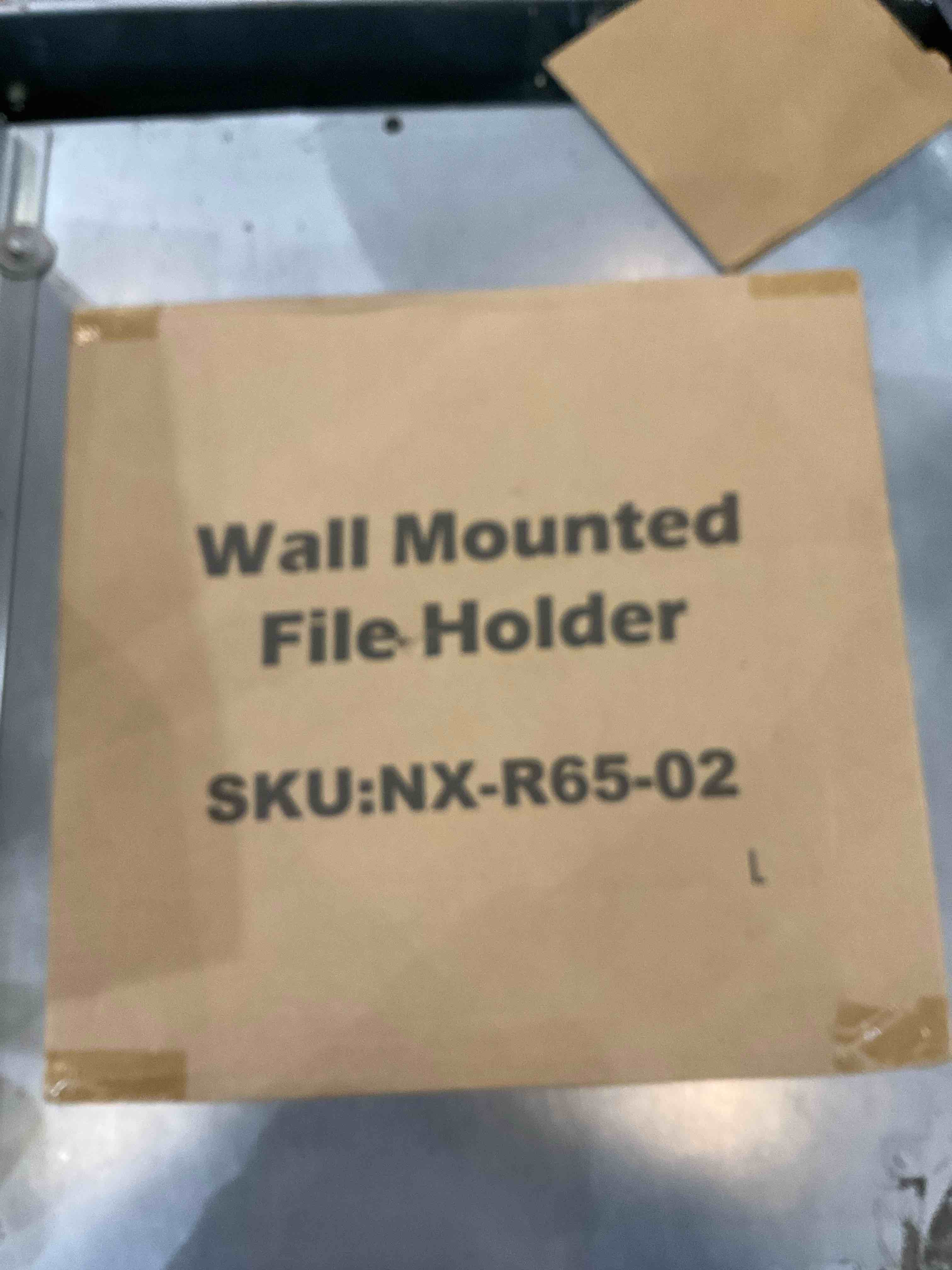 https://s3.amazonaws.com/lotting-images-prod/bidfta/EXS00566617_1699371996506.jpeg
