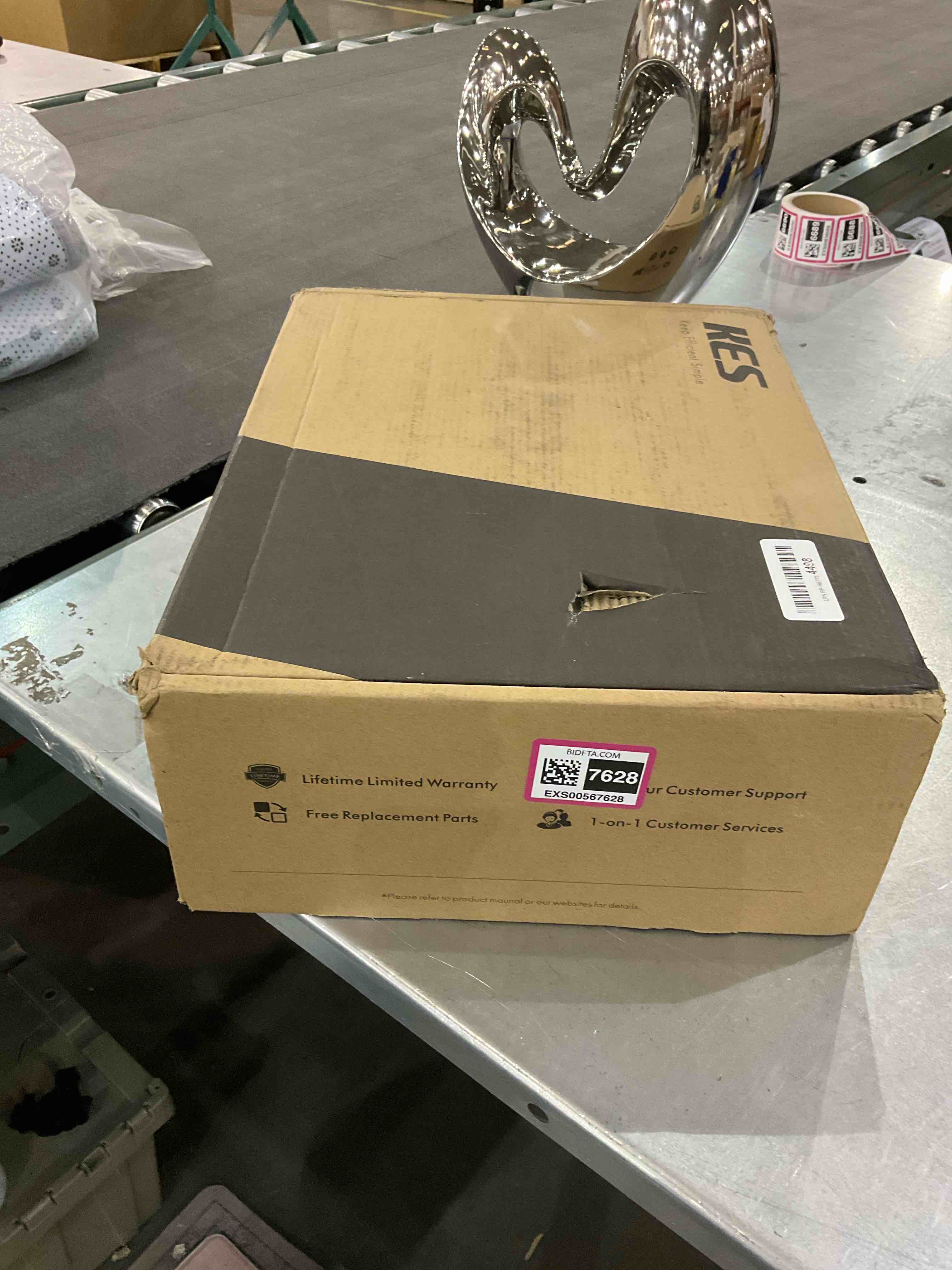 https://s3.amazonaws.com/lotting-images-prod/bidfta/EXS00567628_1699967666038.jpeg