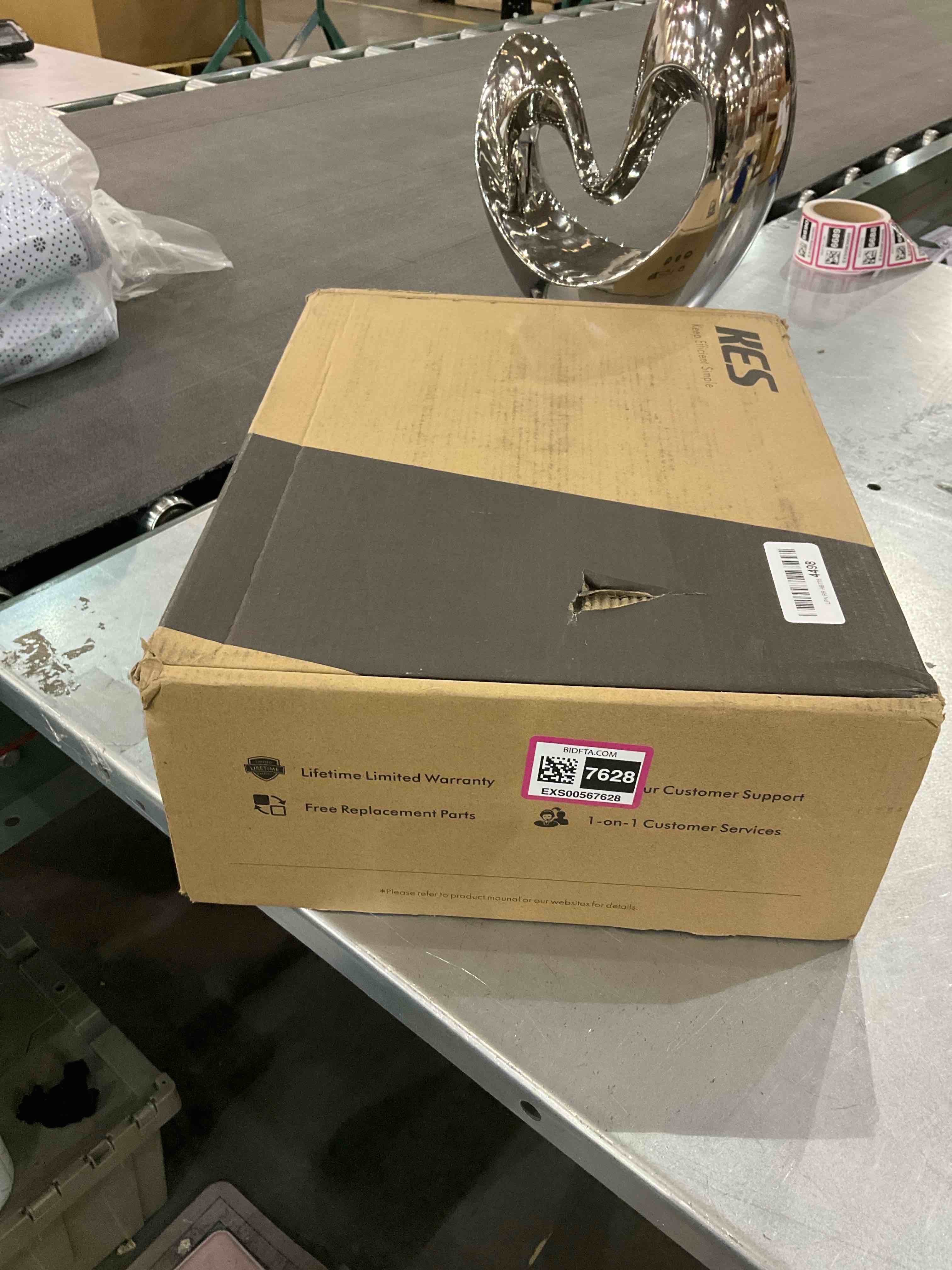 https://s3.amazonaws.com/lotting-images-prod/bidfta/EXS00567628_1699967667051.jpeg