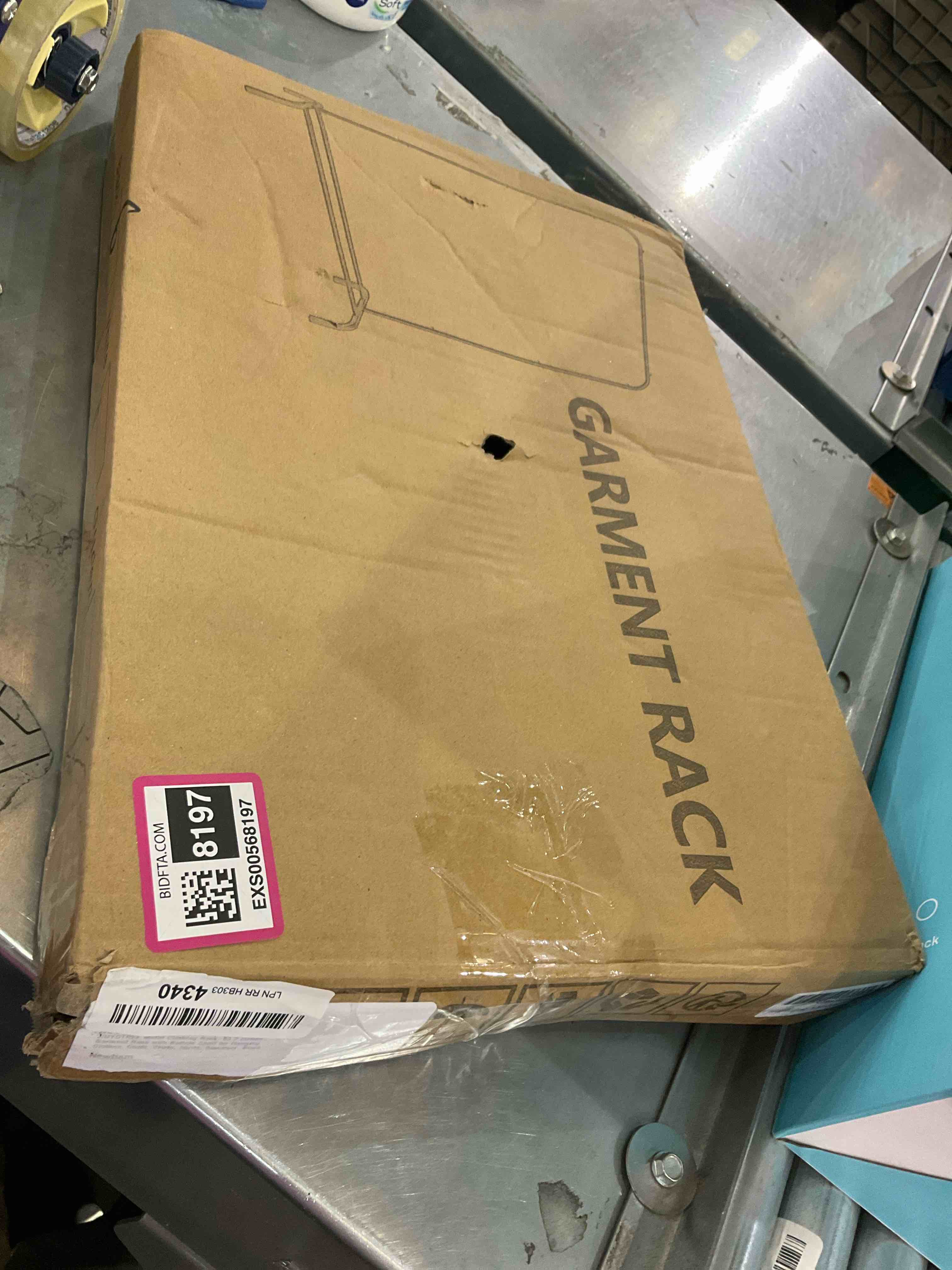 https://s3.amazonaws.com/lotting-images-prod/bidfta/EXS00568197_1700066545244.jpeg