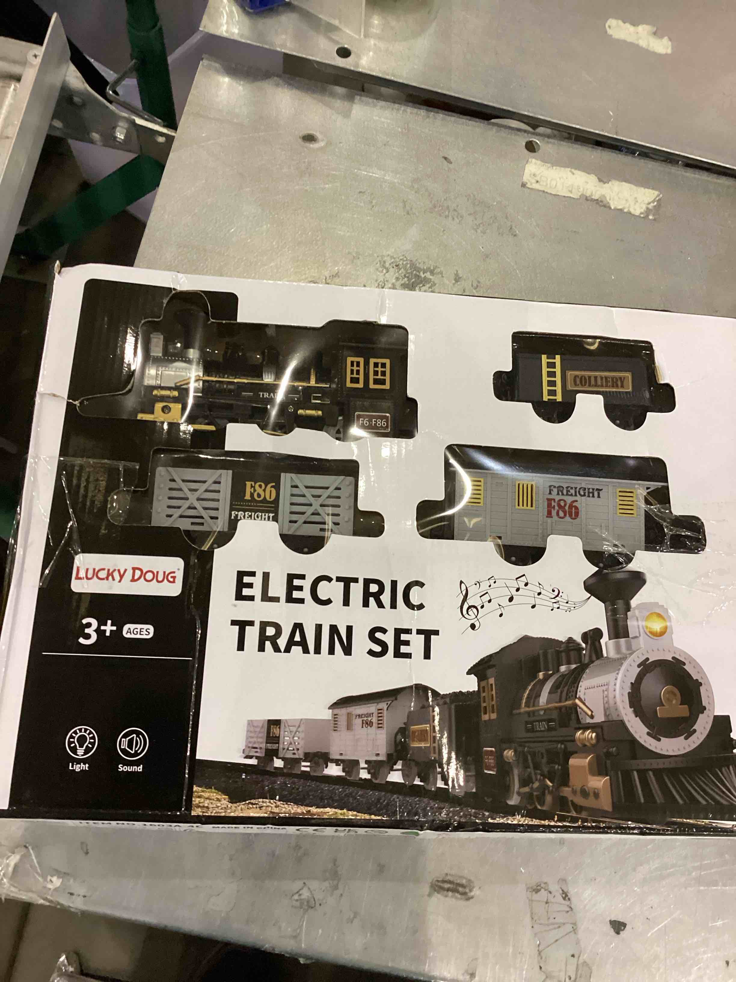 https://s3.amazonaws.com/lotting-images-prod/bidfta/EXS00568806_1703251982278.jpeg