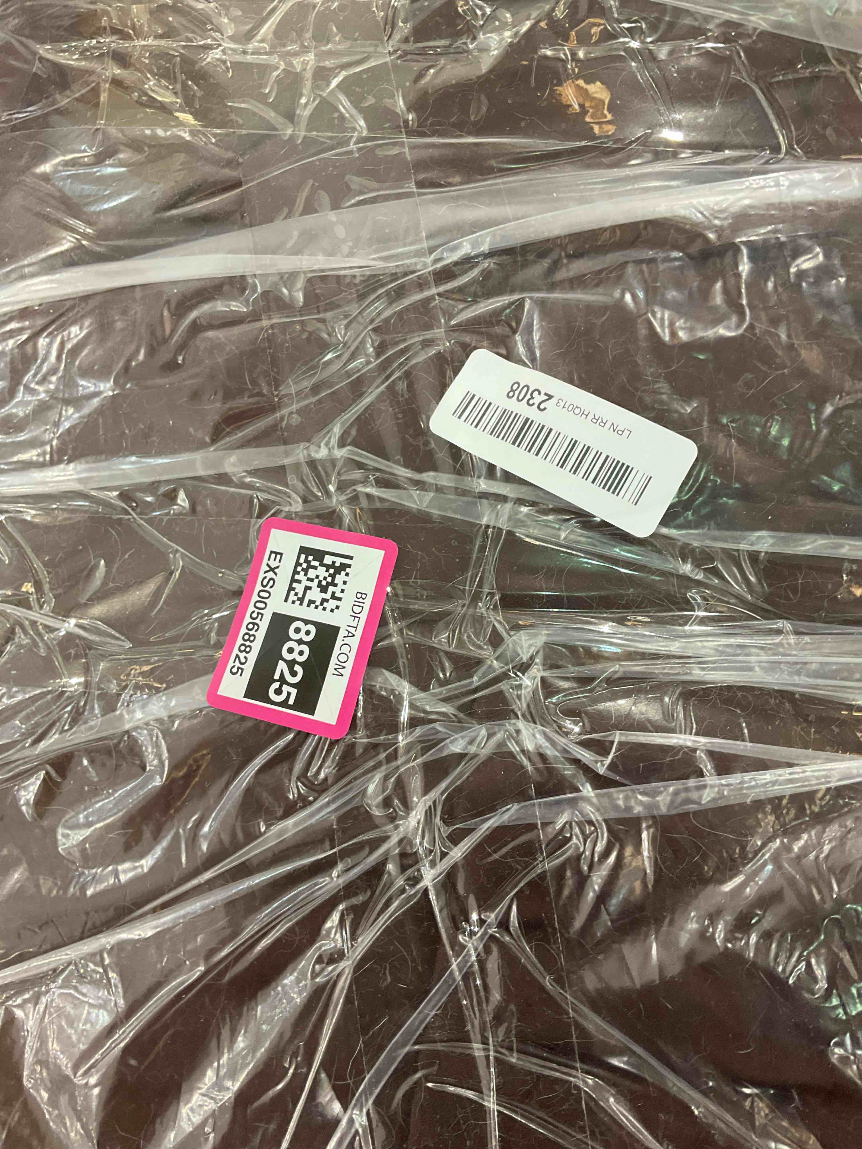 https://s3.amazonaws.com/lotting-images-prod/bidfta/EXS00568825_1703691202954.jpeg