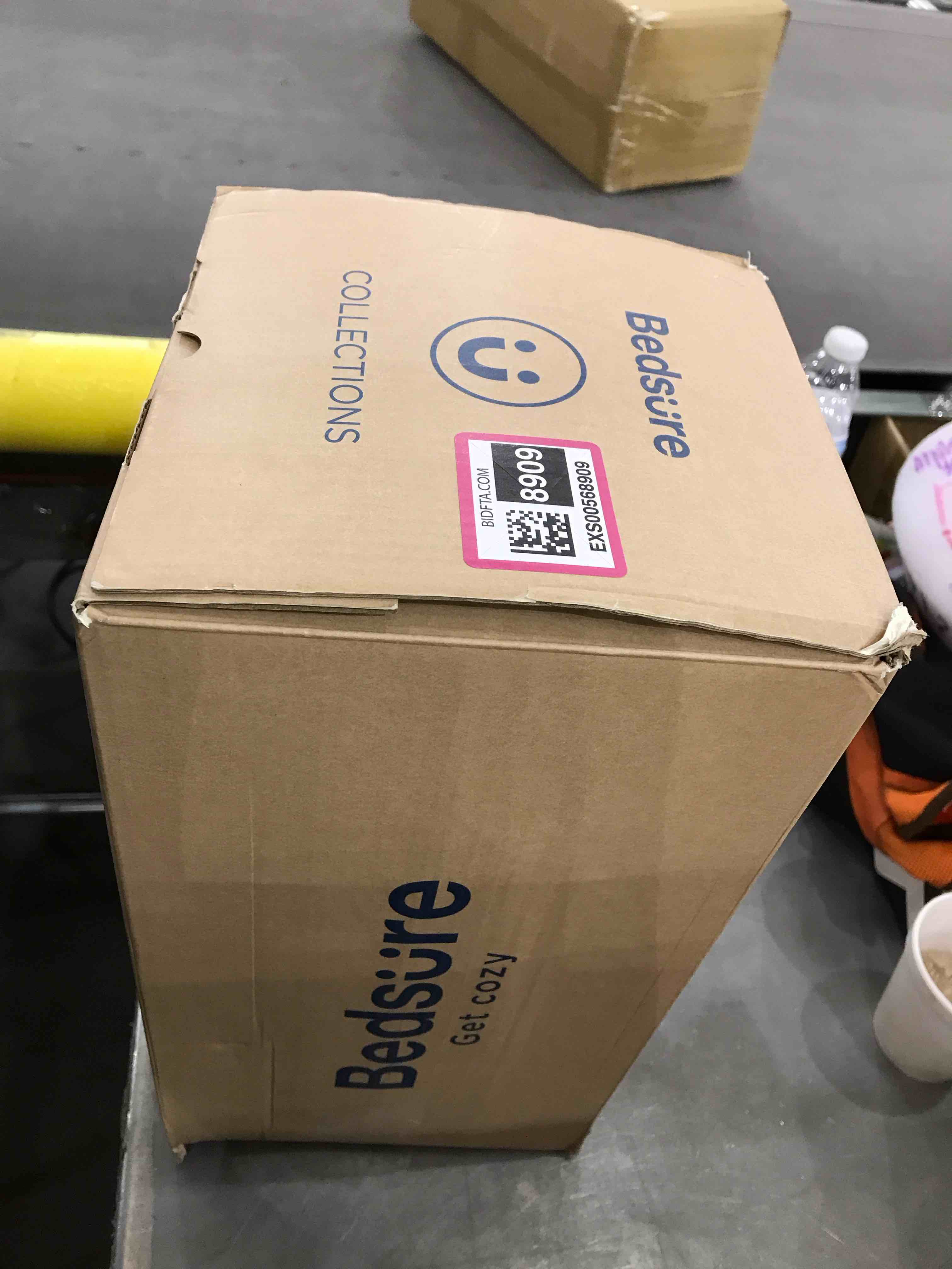 https://s3.amazonaws.com/lotting-images-prod/bidfta/EXS00568909_1704742645478.jpeg