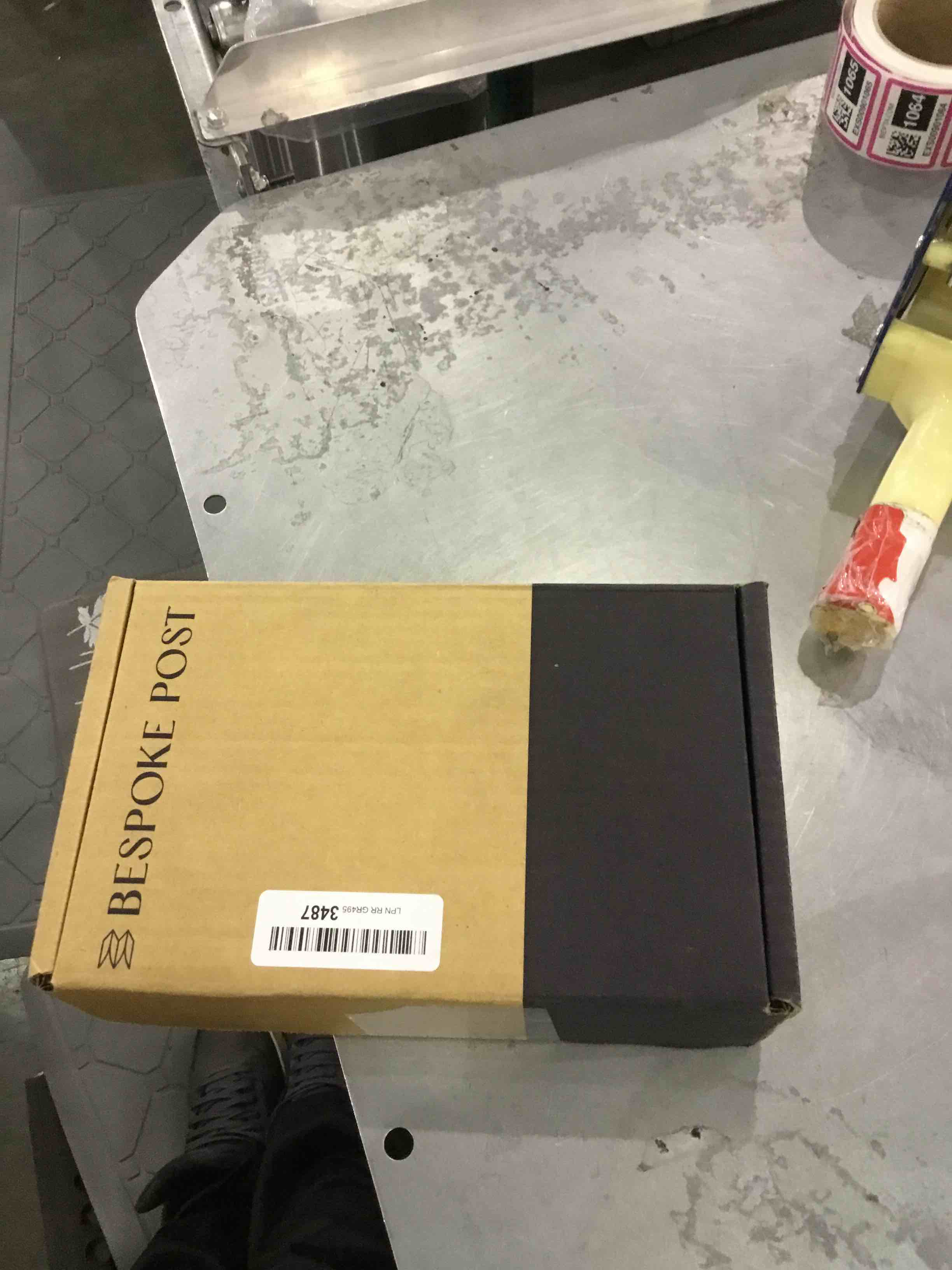 https://s3.amazonaws.com/lotting-images-prod/bidfta/EXS00569116_1700667555910.jpeg