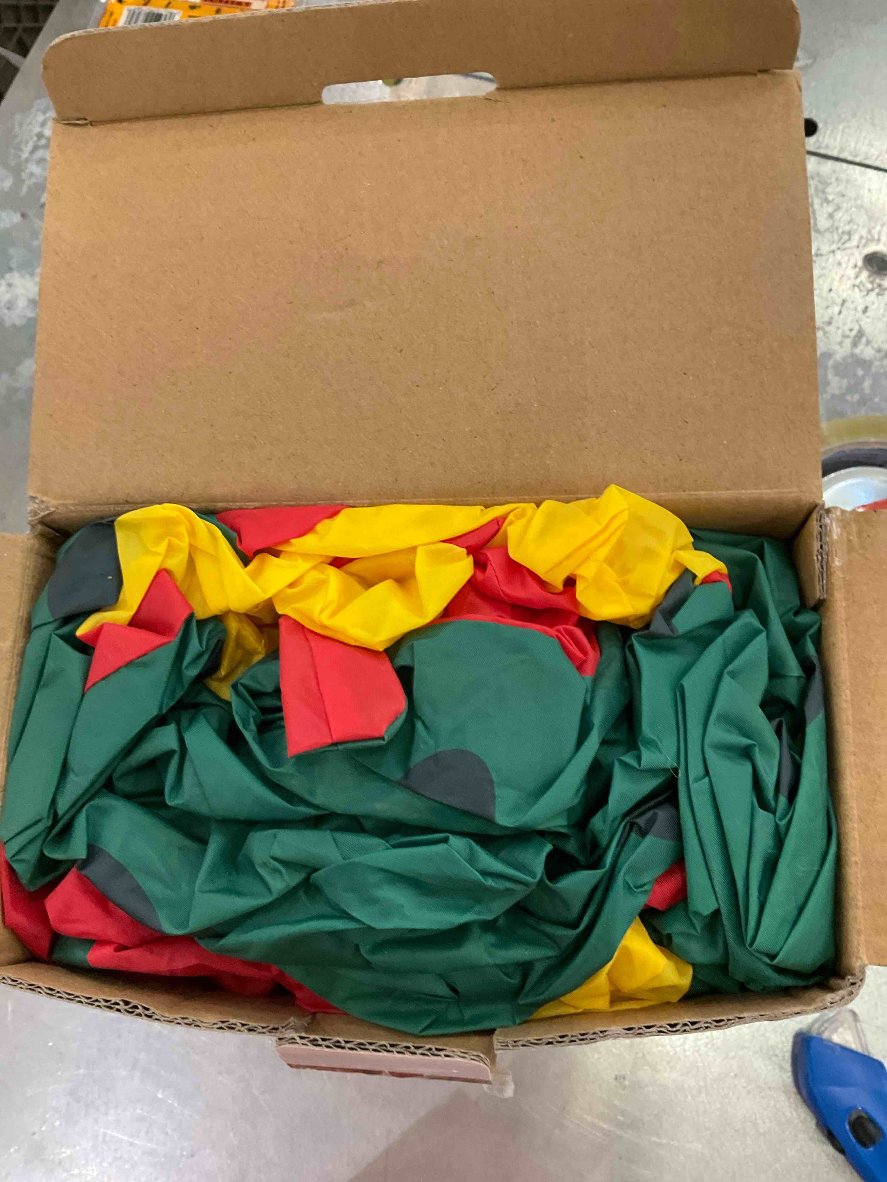 https://s3.amazonaws.com/lotting-images-prod/bidfta/EXS00569620_1700071968604.jpeg