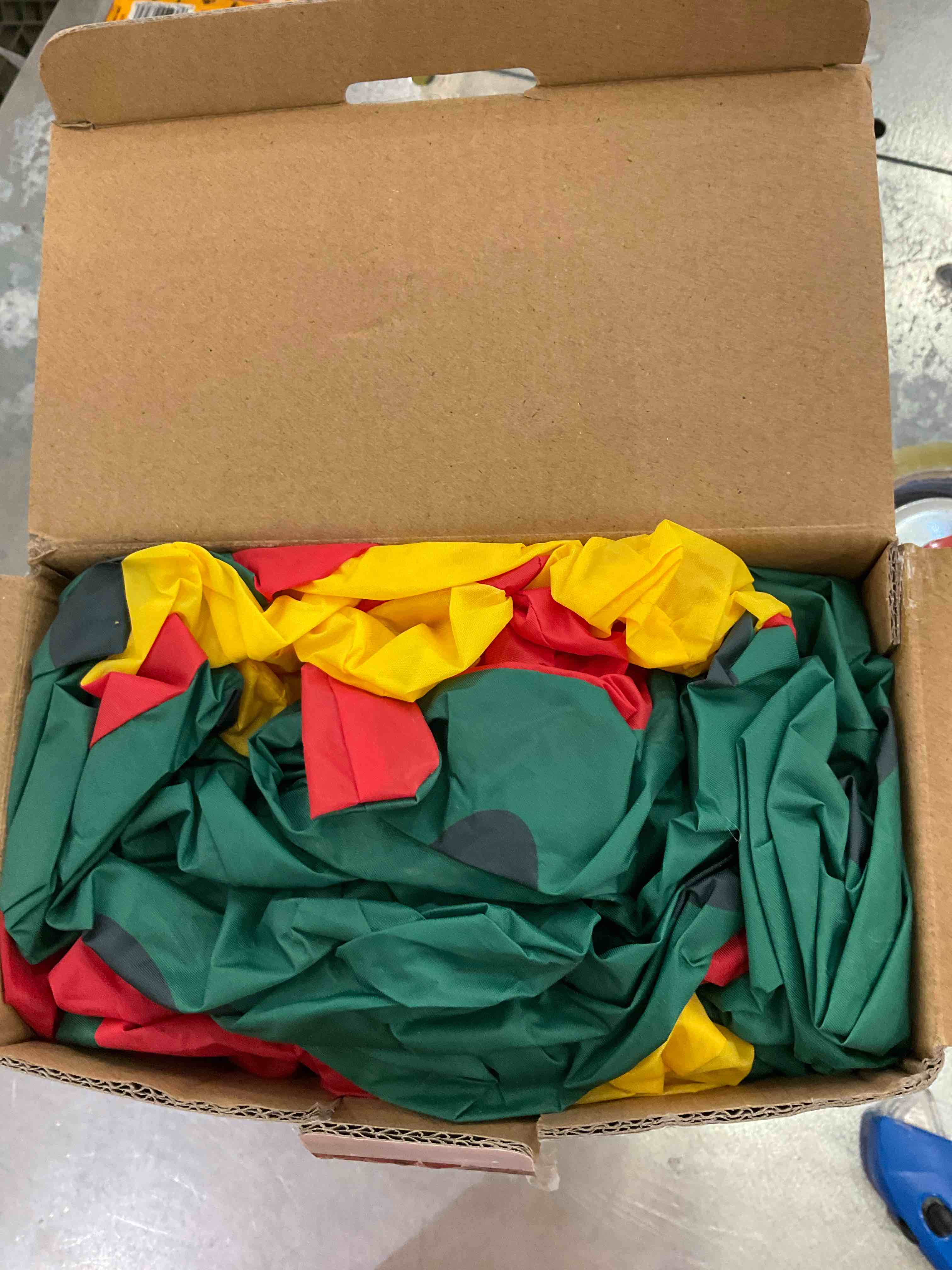 https://s3.amazonaws.com/lotting-images-prod/bidfta/EXS00569620_1700071969541.jpeg