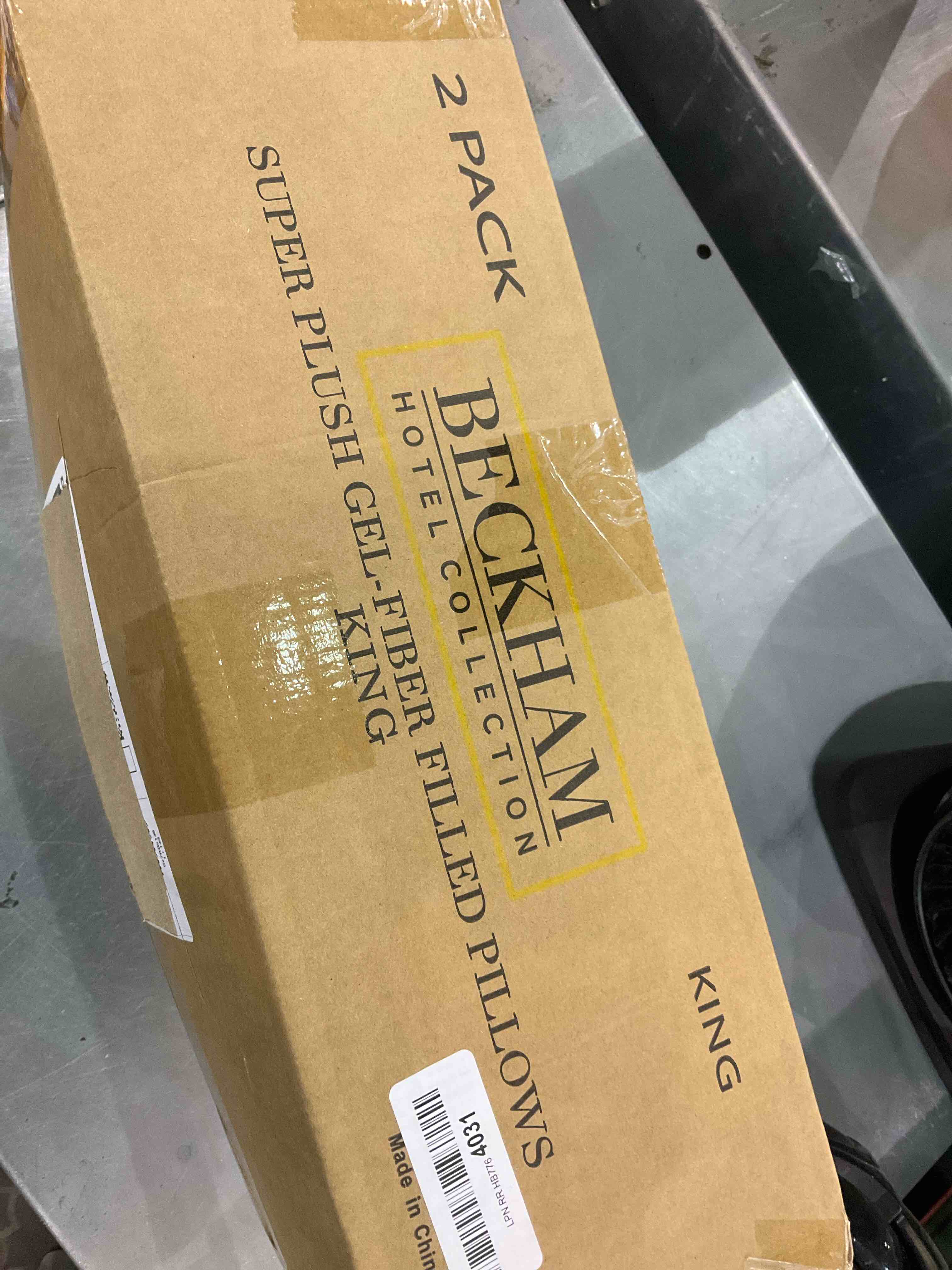 https://s3.amazonaws.com/lotting-images-prod/bidfta/EXS00569942_1700664652255.jpeg
