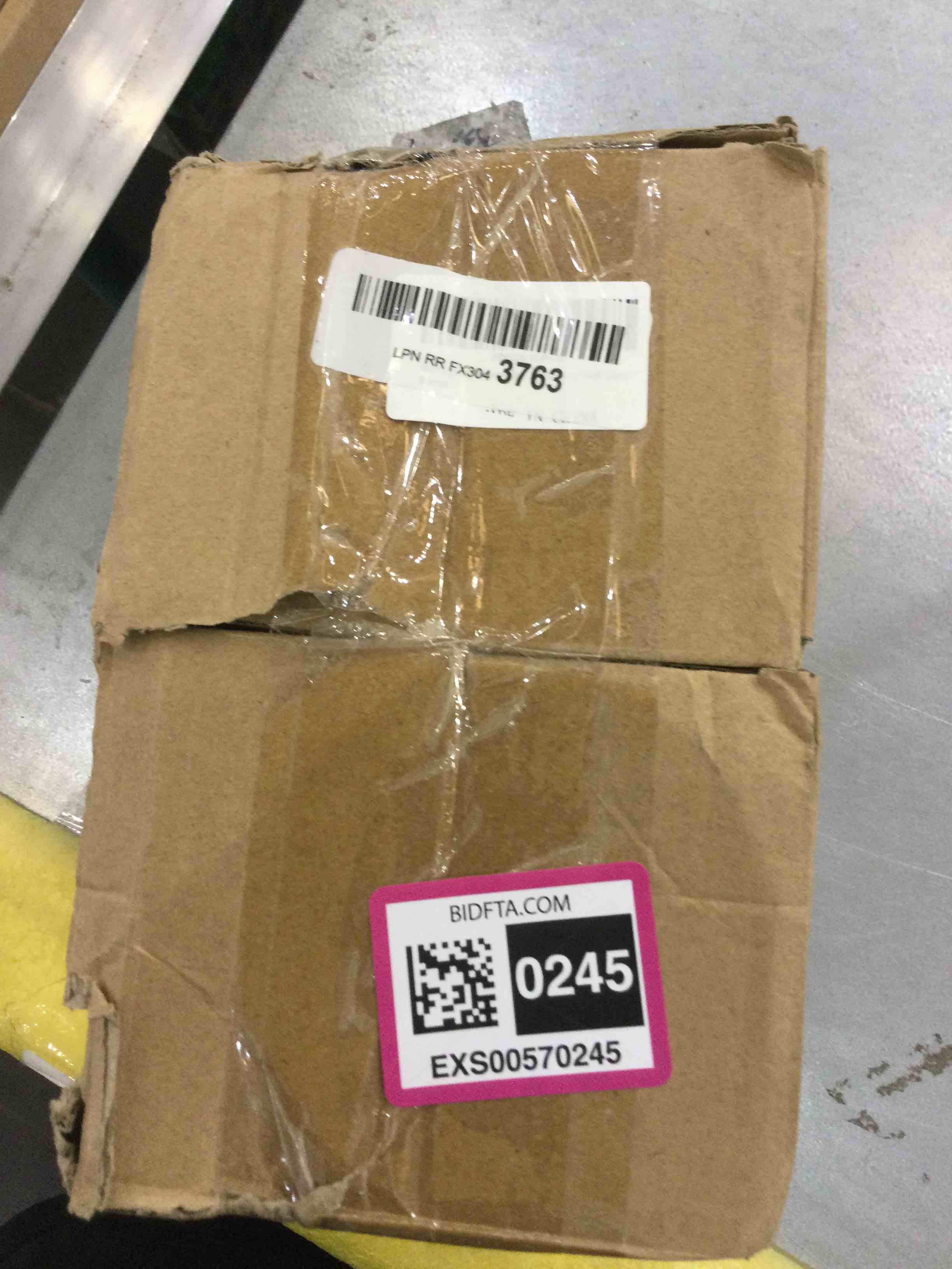 https://s3.amazonaws.com/lotting-images-prod/bidfta/EXS00570245_1694443712124.jpeg