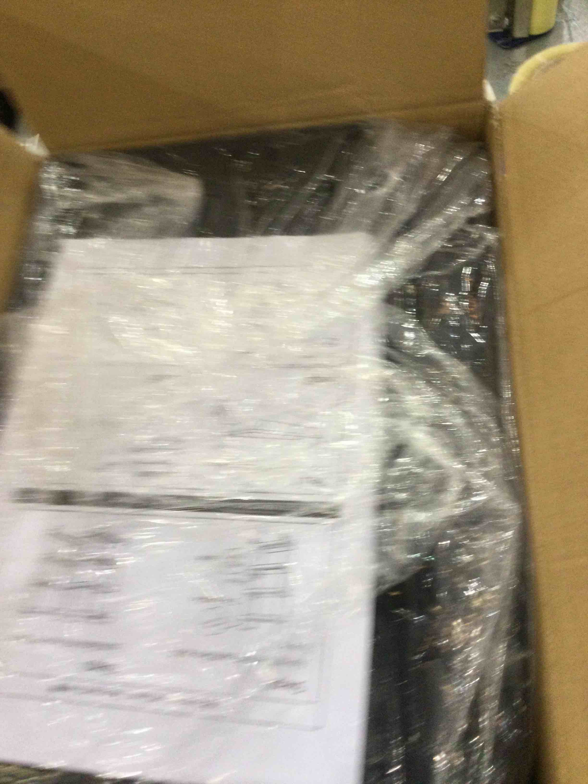 https://s3.amazonaws.com/lotting-images-prod/bidfta/EXS00570308_1694457727986.jpeg