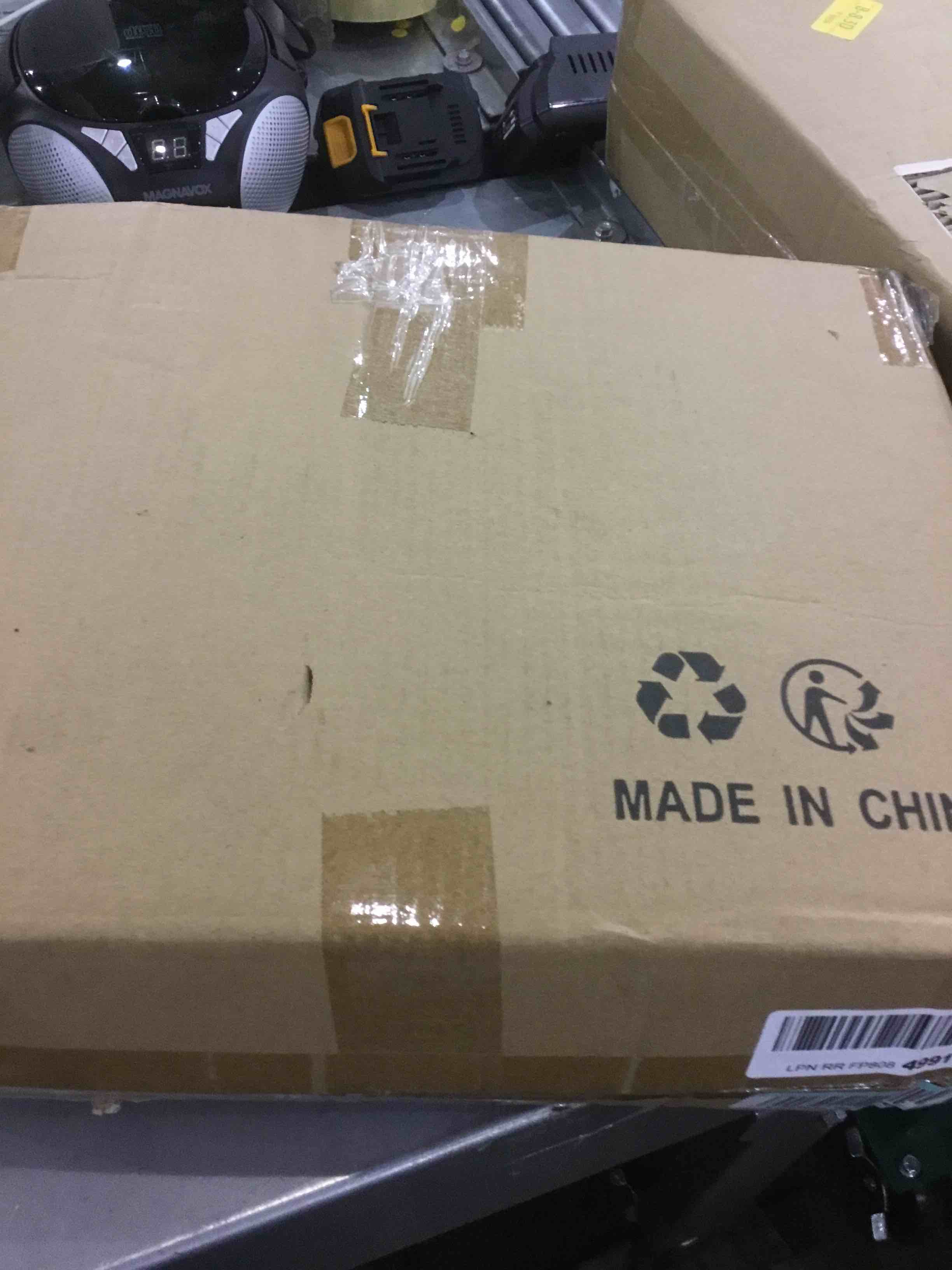 https://s3.amazonaws.com/lotting-images-prod/bidfta/EXS00571148_1694430958059.jpeg