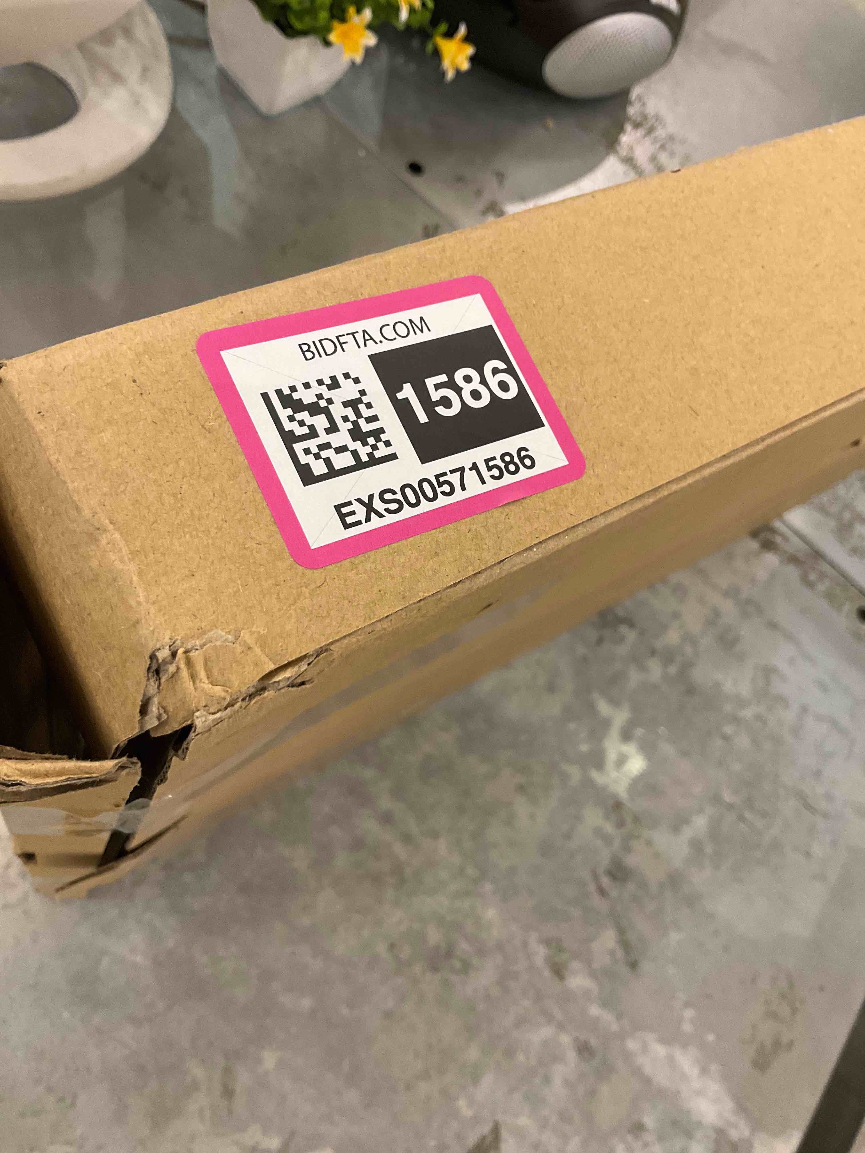 https://s3.amazonaws.com/lotting-images-prod/bidfta/EXS00571586_1694183684333.jpeg