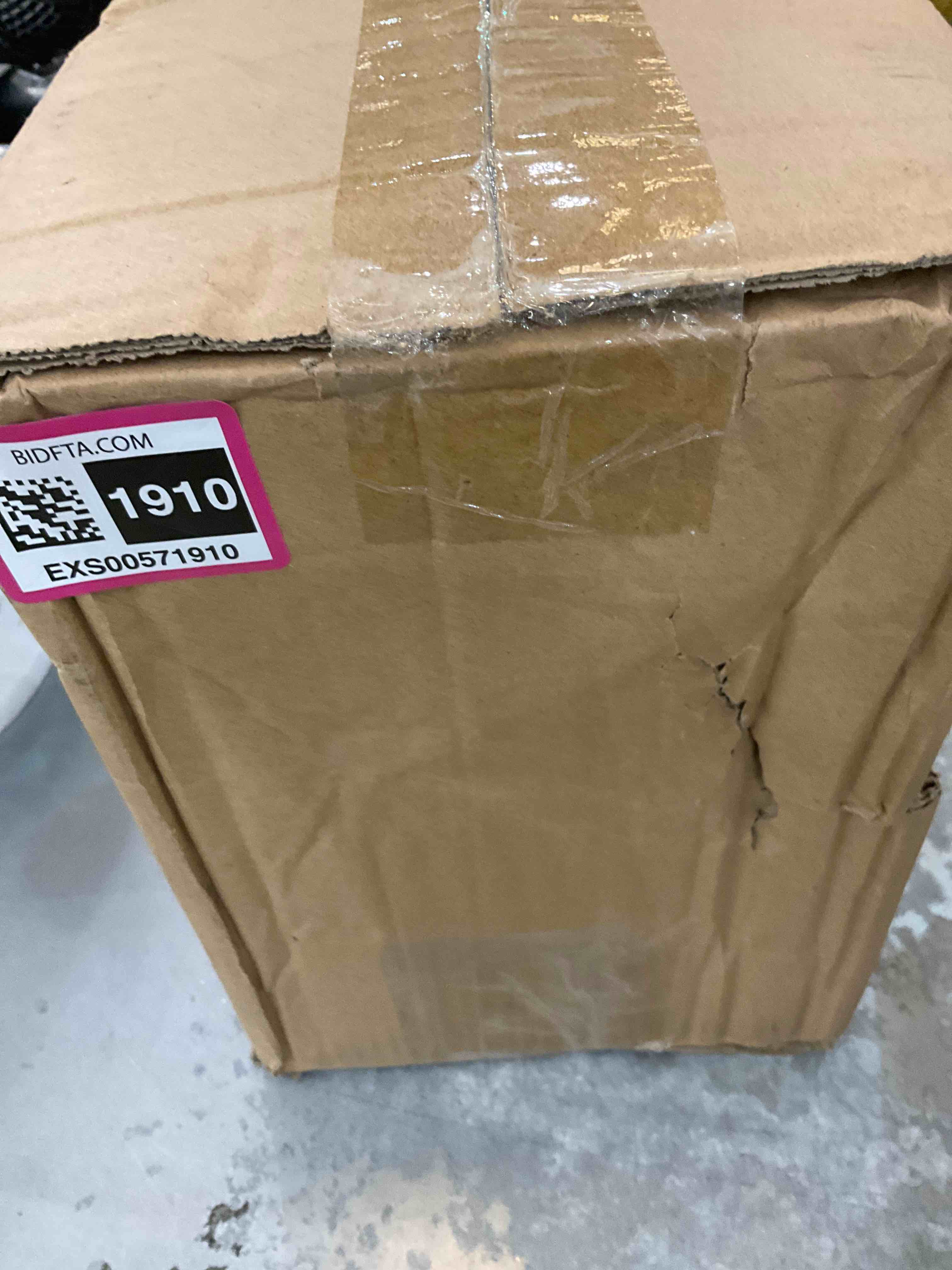 https://s3.amazonaws.com/lotting-images-prod/bidfta/EXS00571910_1694456887134.jpeg