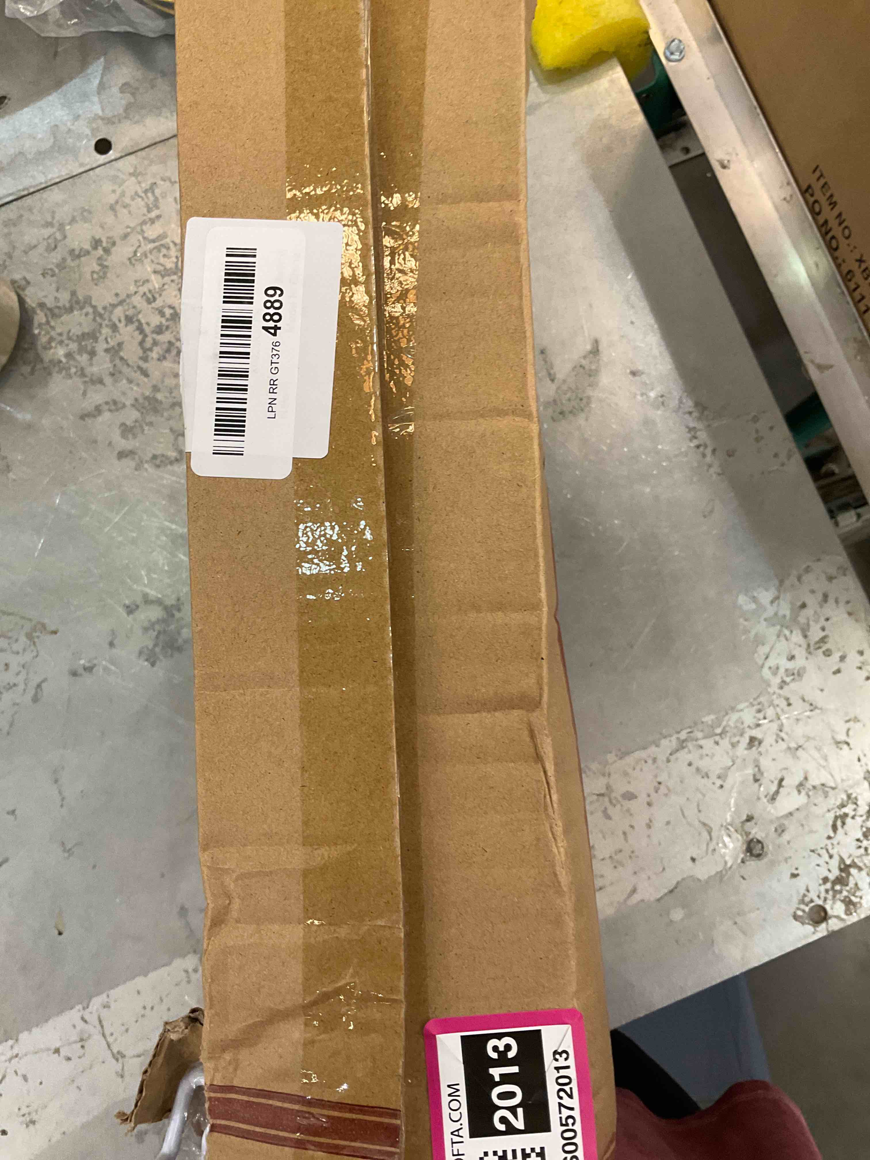 https://s3.amazonaws.com/lotting-images-prod/bidfta/EXS00572013_1693929315114.jpeg