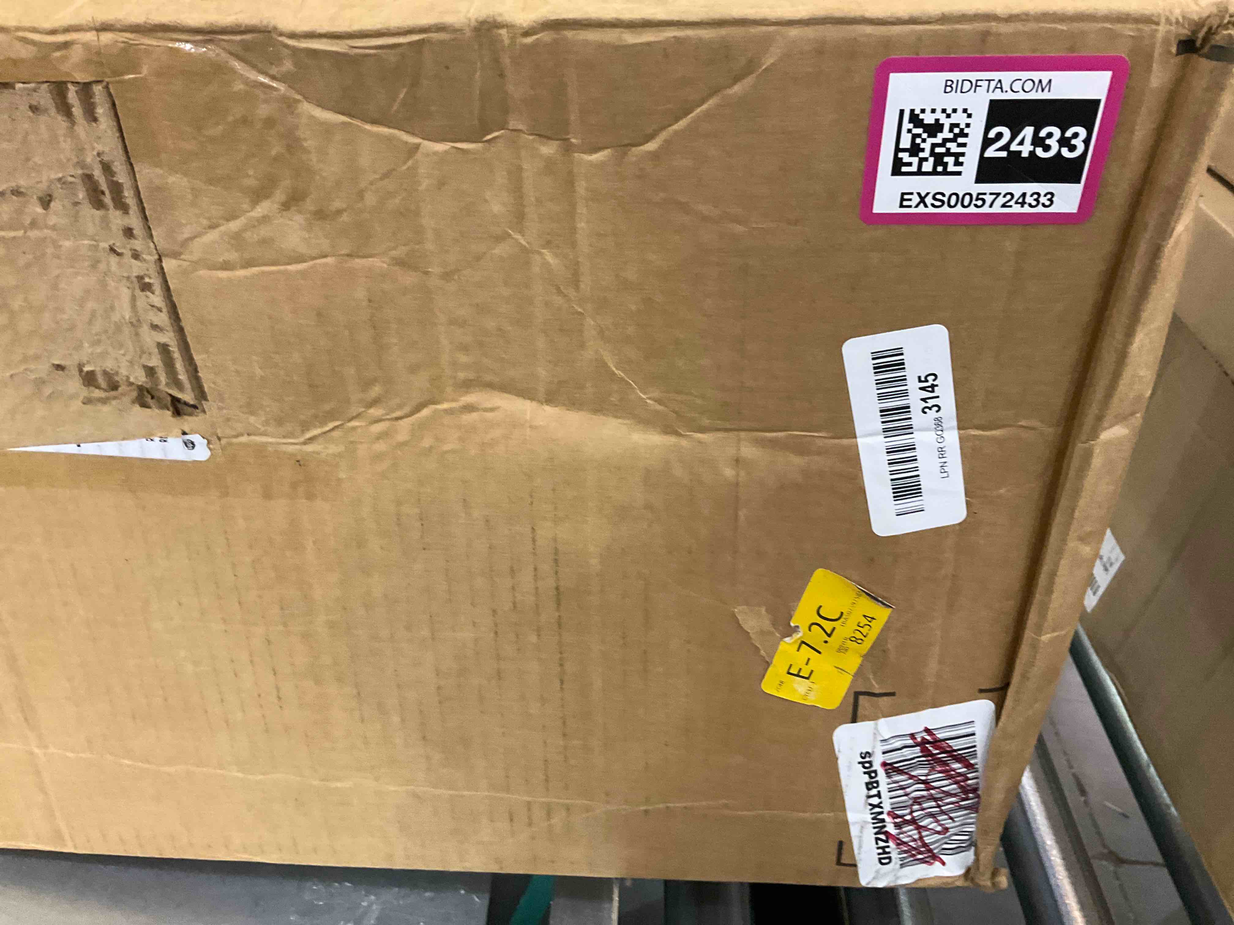 https://s3.amazonaws.com/lotting-images-prod/bidfta/EXS00572433_1694199549394.jpeg