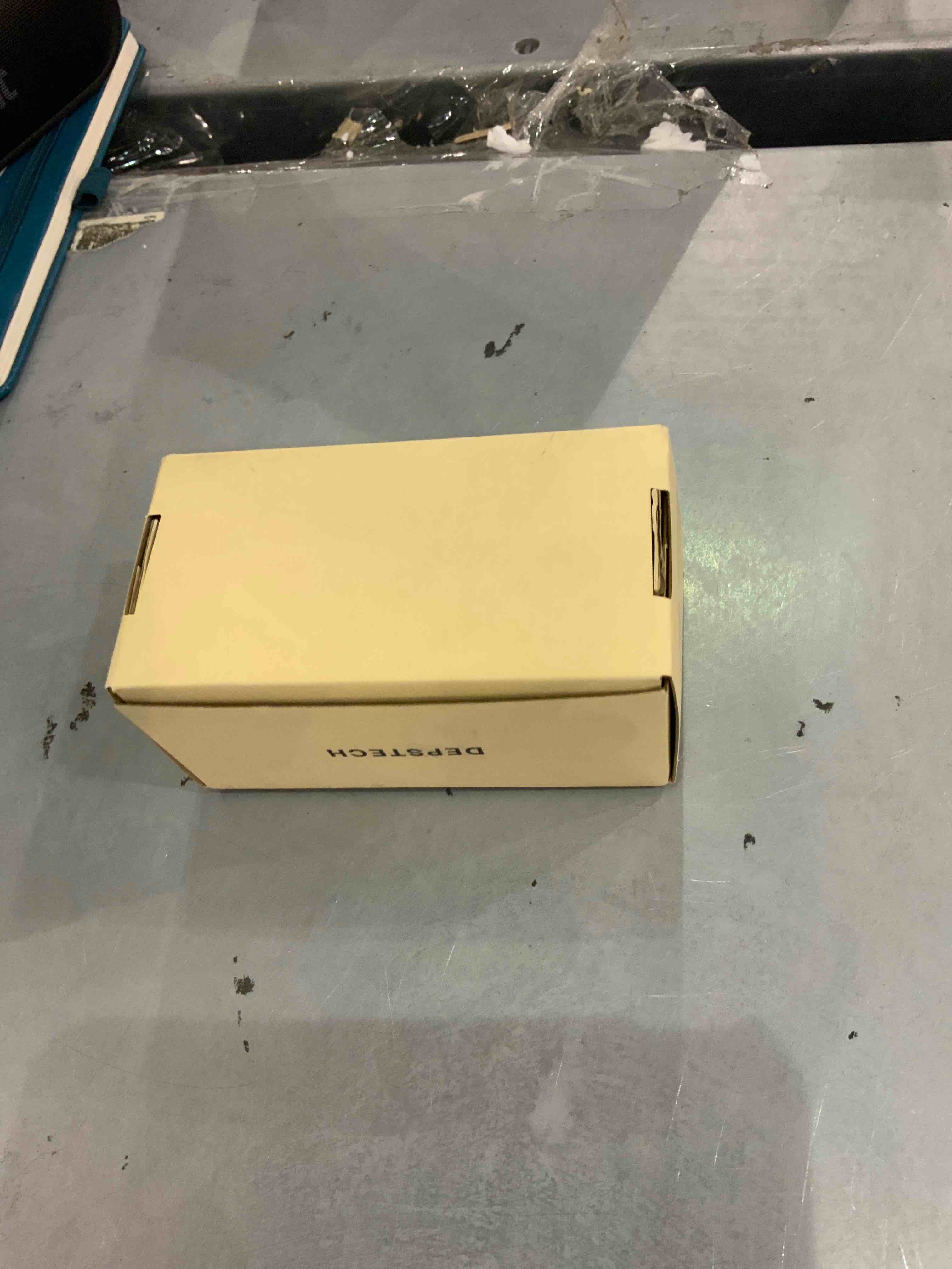 https://s3.amazonaws.com/lotting-images-prod/bidfta/EXS00572513_1693999095952.jpeg
