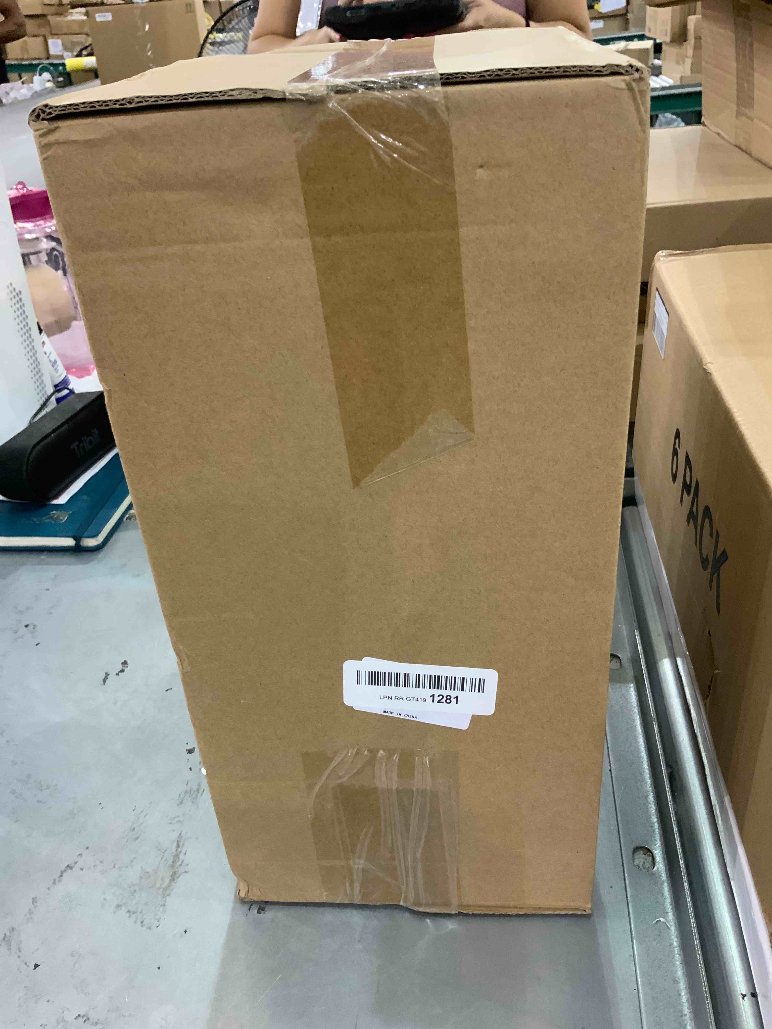 https://s3.amazonaws.com/lotting-images-prod/bidfta/EXS00572586_1694007968605.jpeg