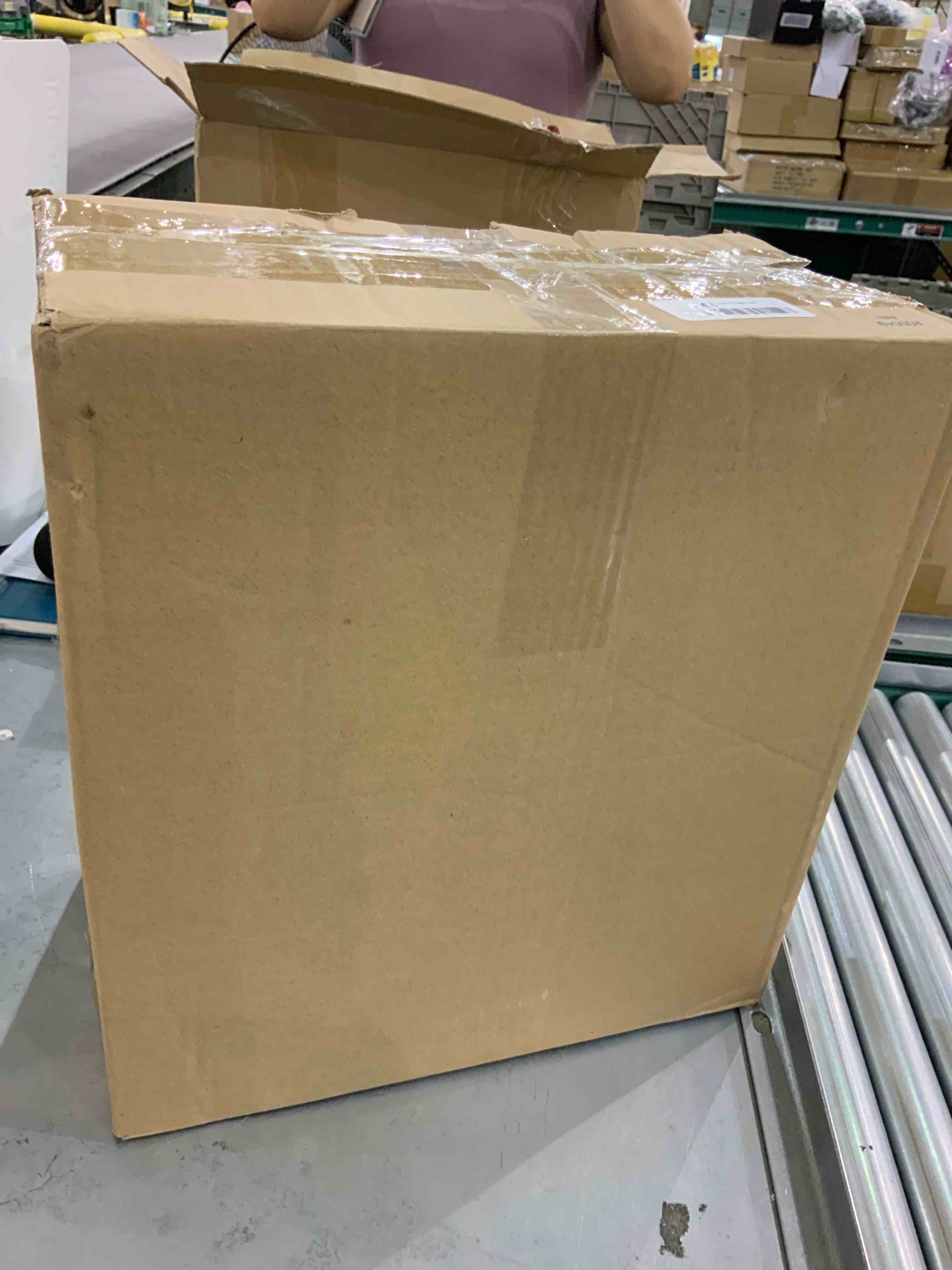 https://s3.amazonaws.com/lotting-images-prod/bidfta/EXS00572602_1694010221855.jpeg