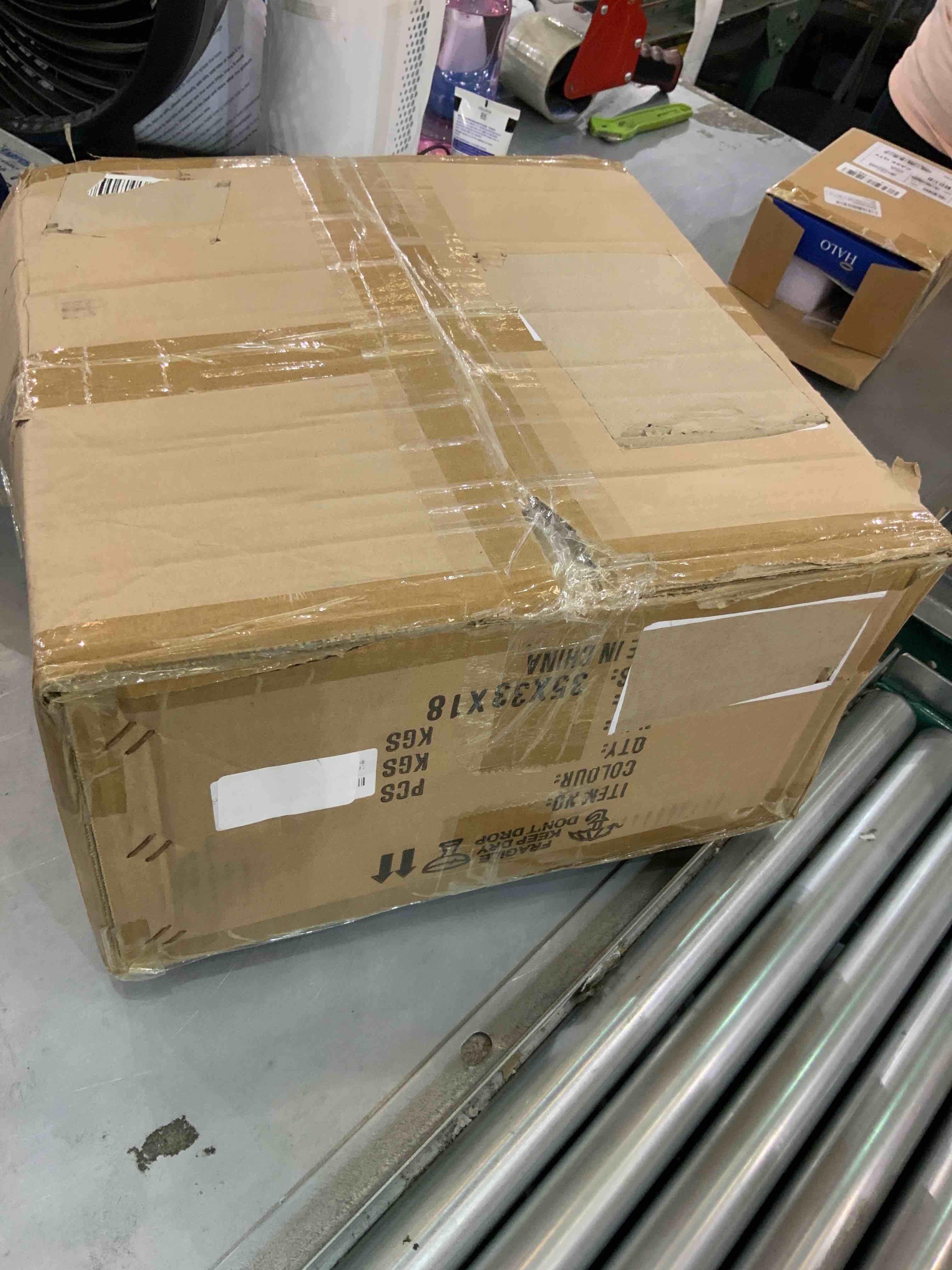 https://s3.amazonaws.com/lotting-images-prod/bidfta/EXS00572829_1694096332622.jpeg