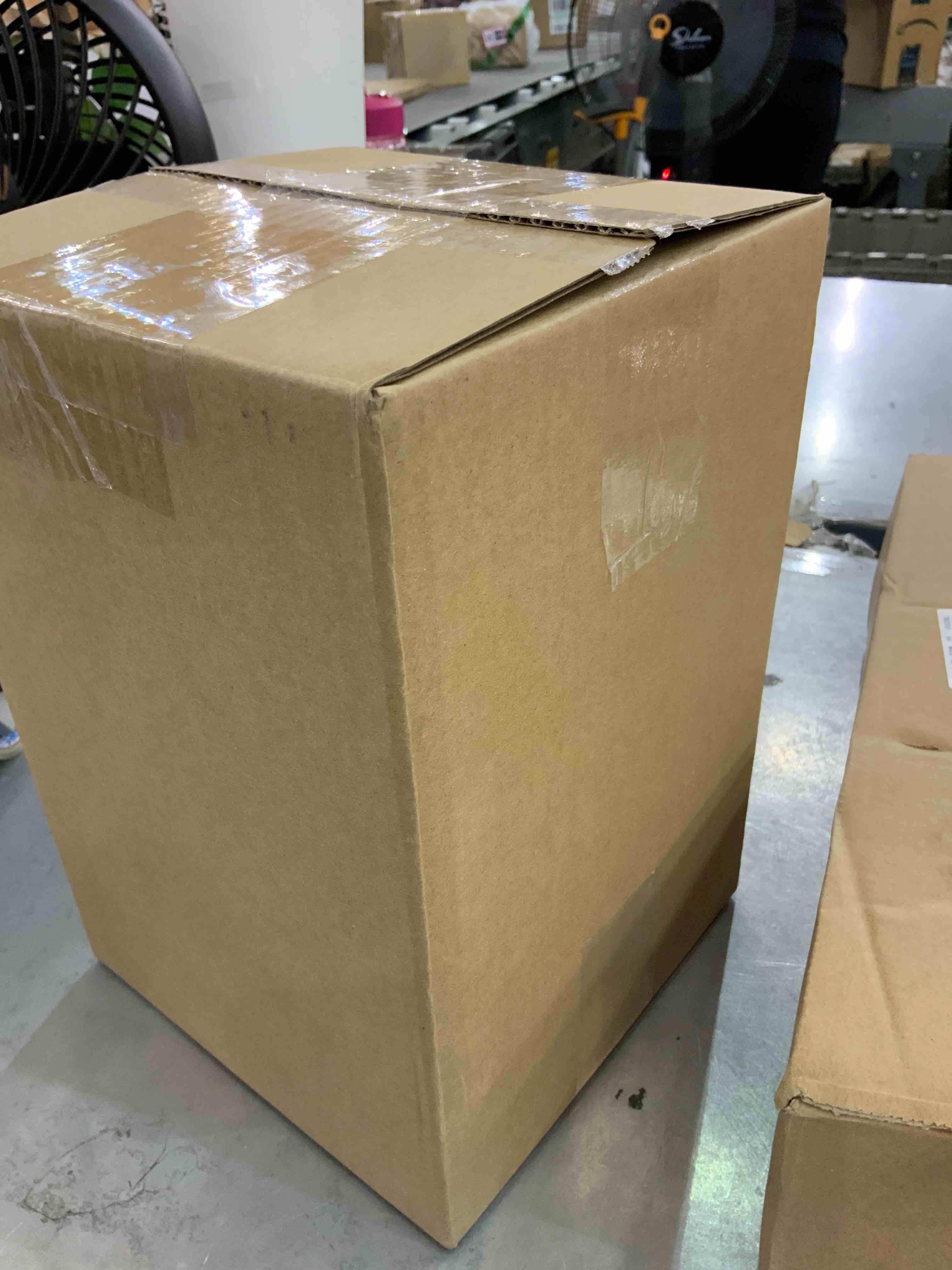 https://s3.amazonaws.com/lotting-images-prod/bidfta/EXS00572958_1694113452641.jpeg