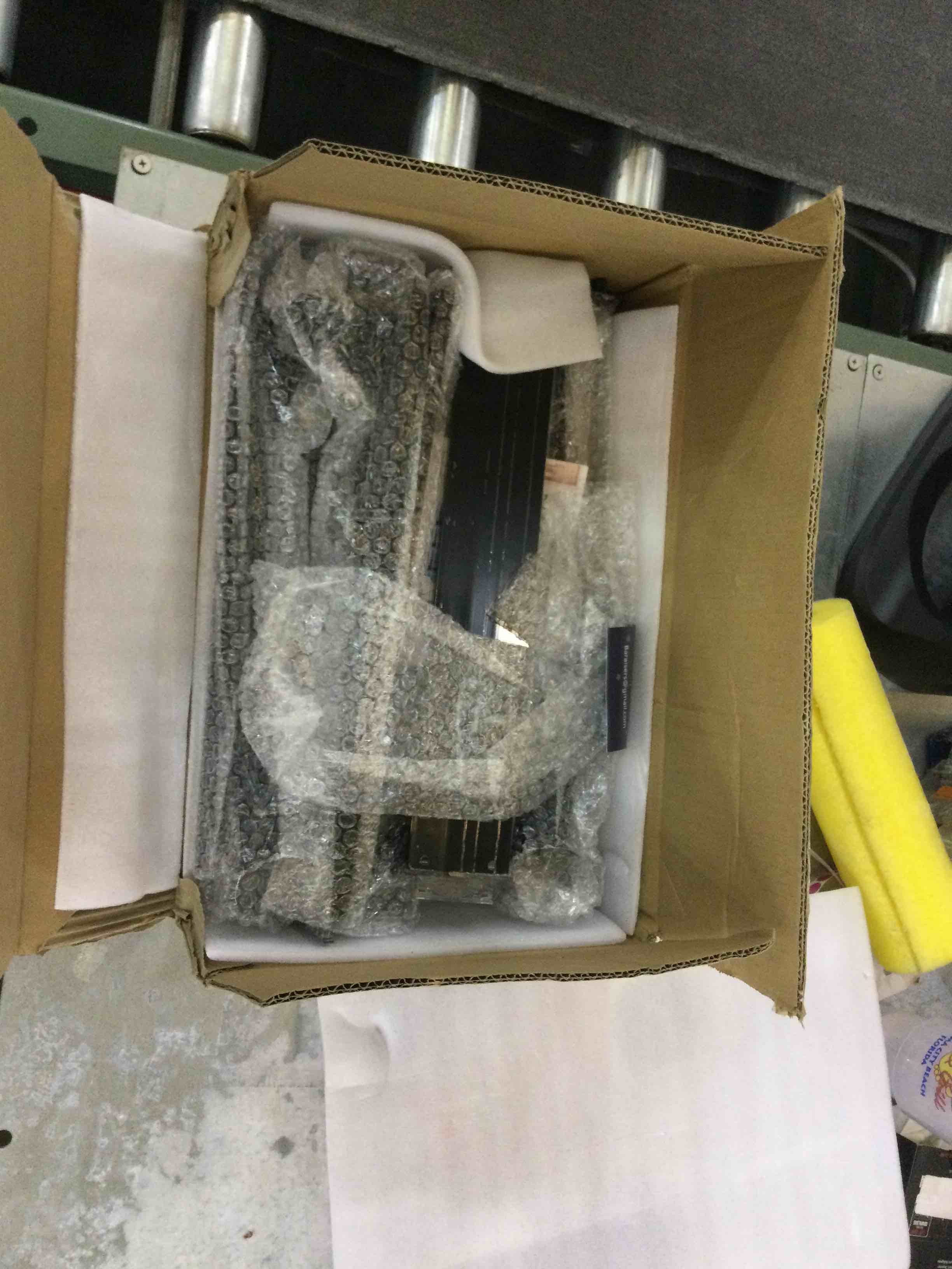 https://s3.amazonaws.com/lotting-images-prod/bidfta/EXS00573040_1694099549937.jpeg