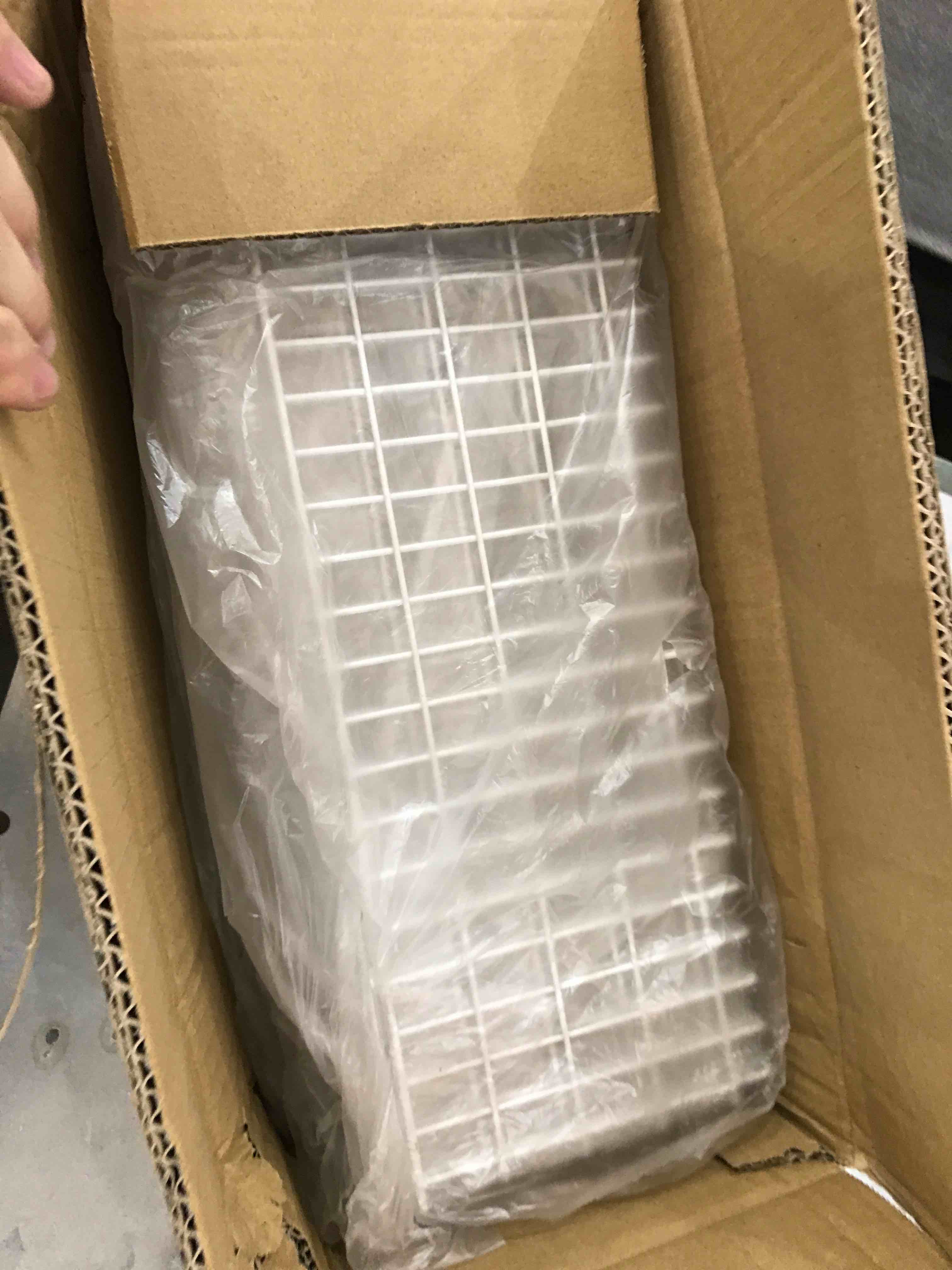 https://s3.amazonaws.com/lotting-images-prod/bidfta/EXS00573128_1694441286770.jpeg