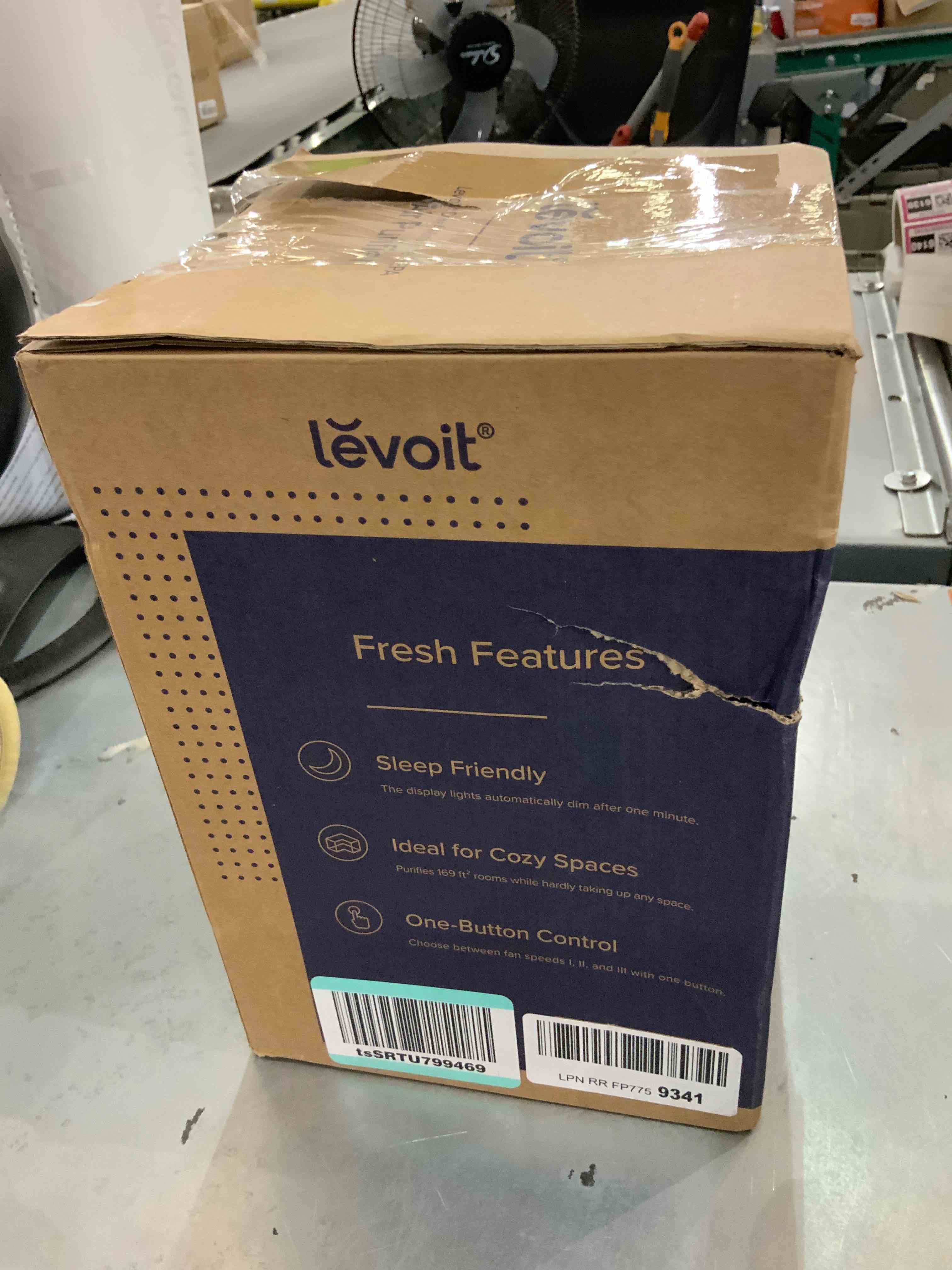 https://s3.amazonaws.com/lotting-images-prod/bidfta/EXS00573906_1694441358350.jpeg
