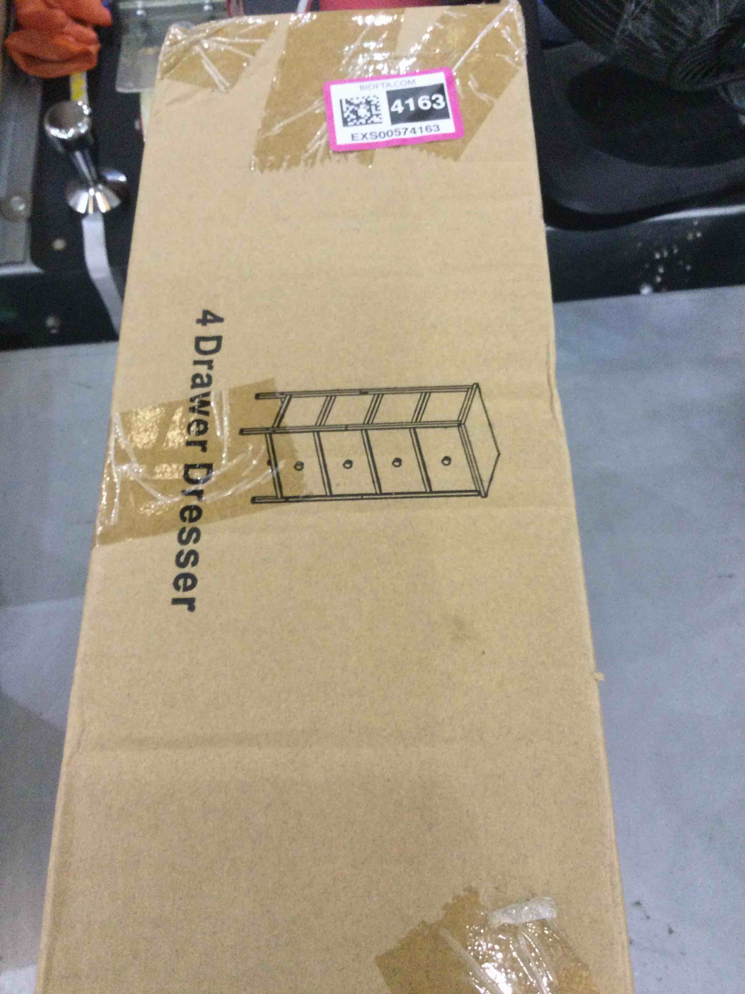 https://s3.amazonaws.com/lotting-images-prod/bidfta/EXS00574163_1694096165915.jpeg