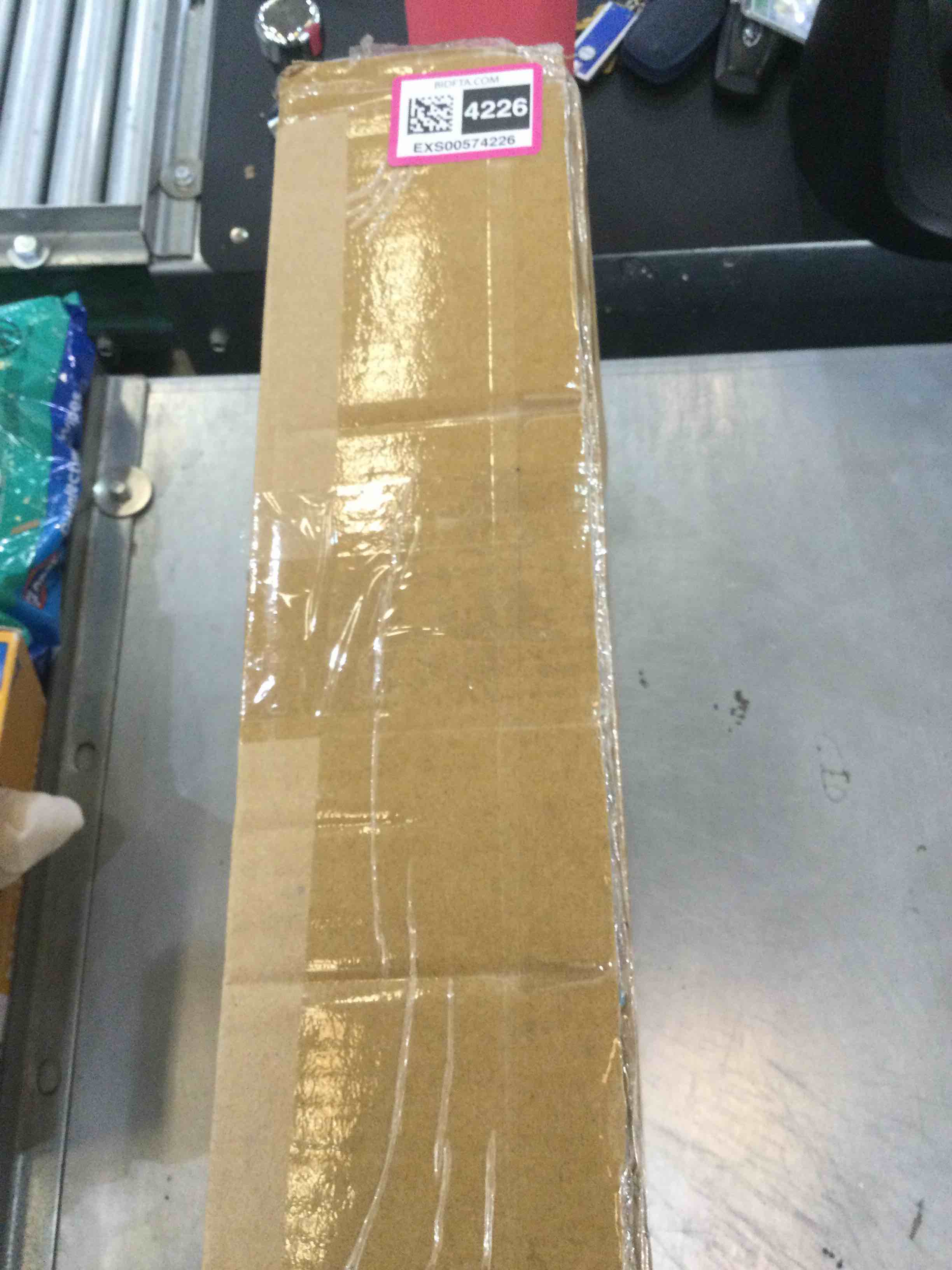 https://s3.amazonaws.com/lotting-images-prod/bidfta/EXS00574226_1694113066879.jpeg