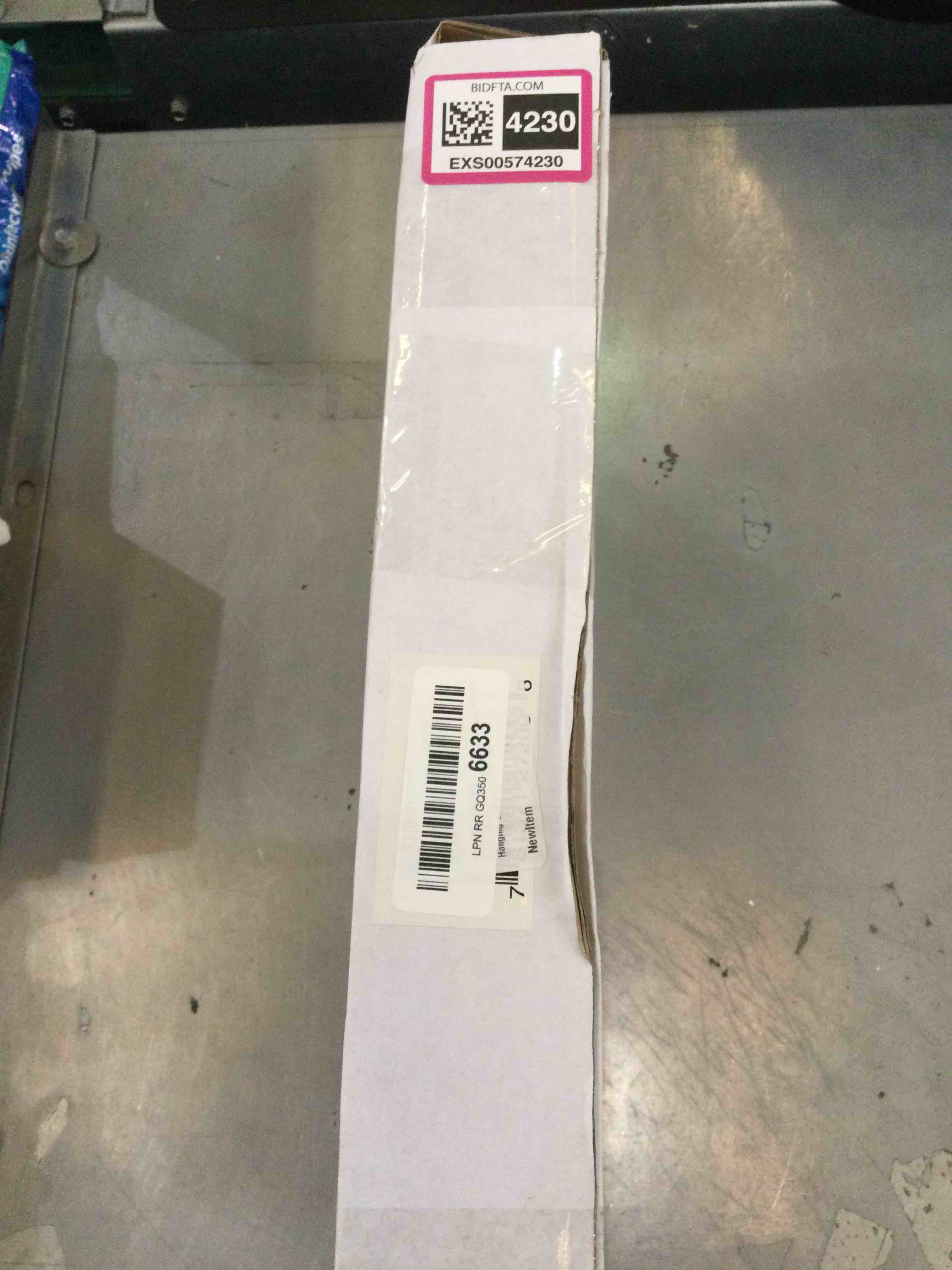 https://s3.amazonaws.com/lotting-images-prod/bidfta/EXS00574230_1694112761487.jpeg