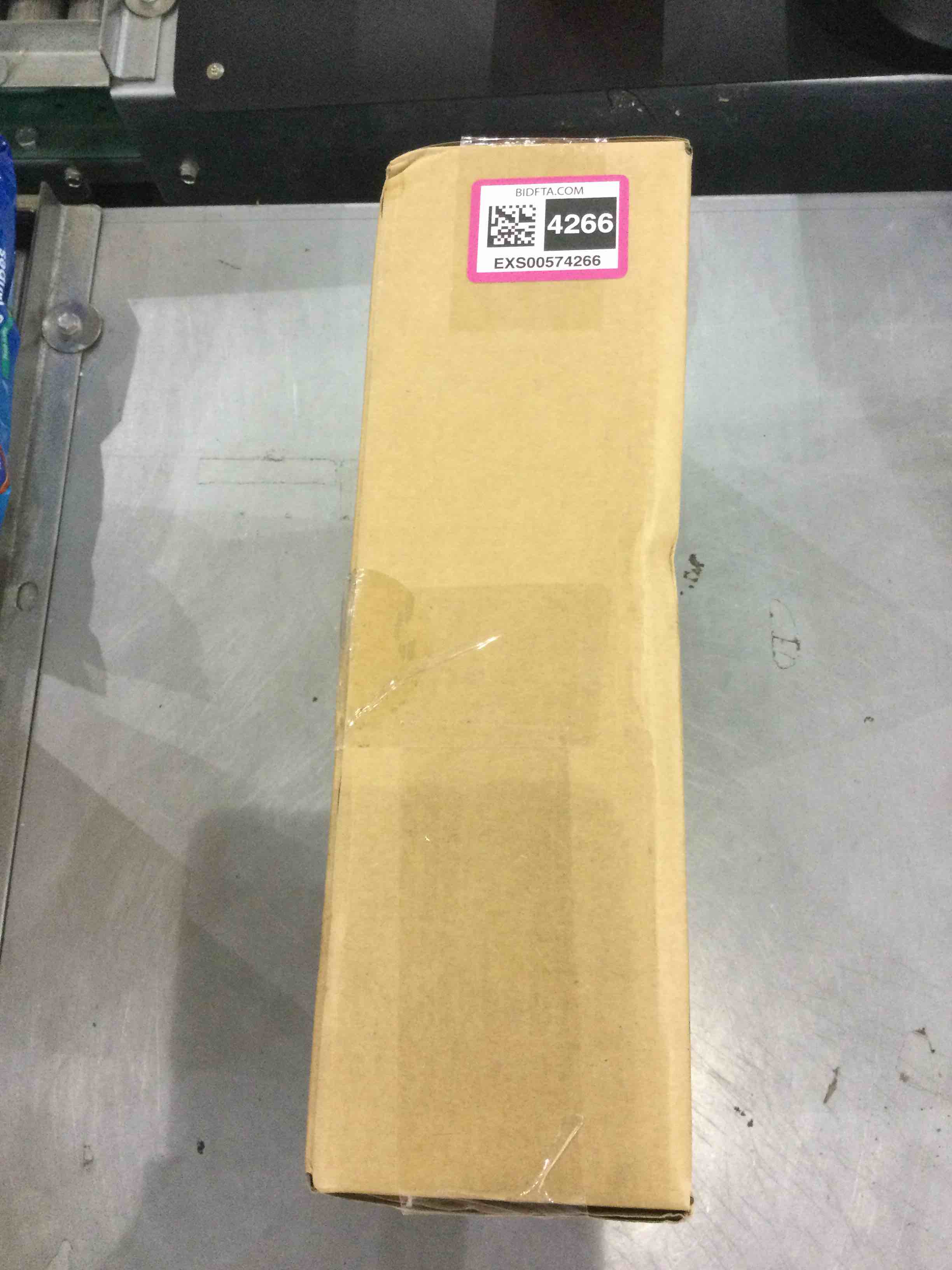 https://s3.amazonaws.com/lotting-images-prod/bidfta/EXS00574266_1694171848390.jpeg
