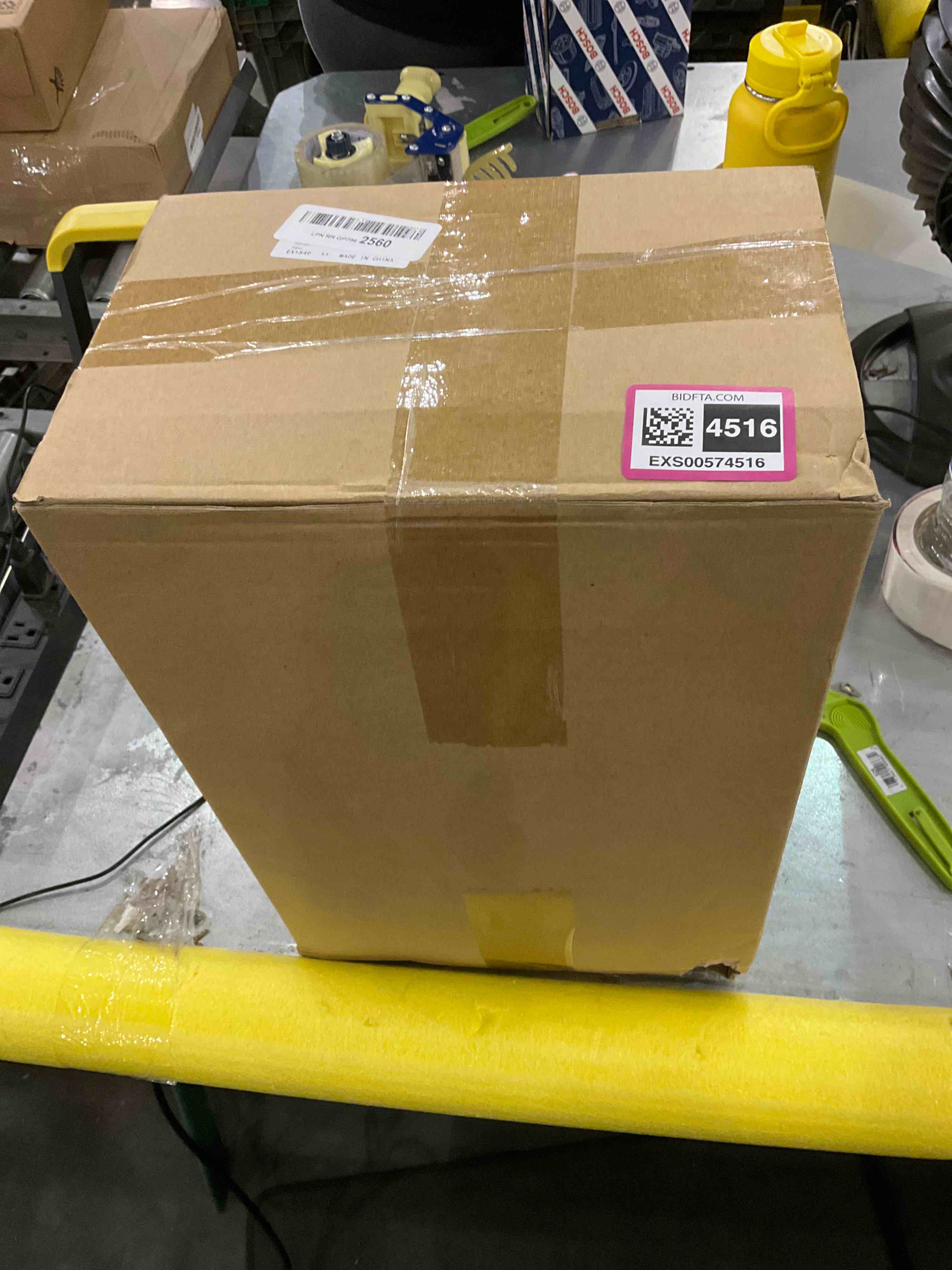 https://s3.amazonaws.com/lotting-images-prod/bidfta/EXS00574516_1694087609550.jpeg