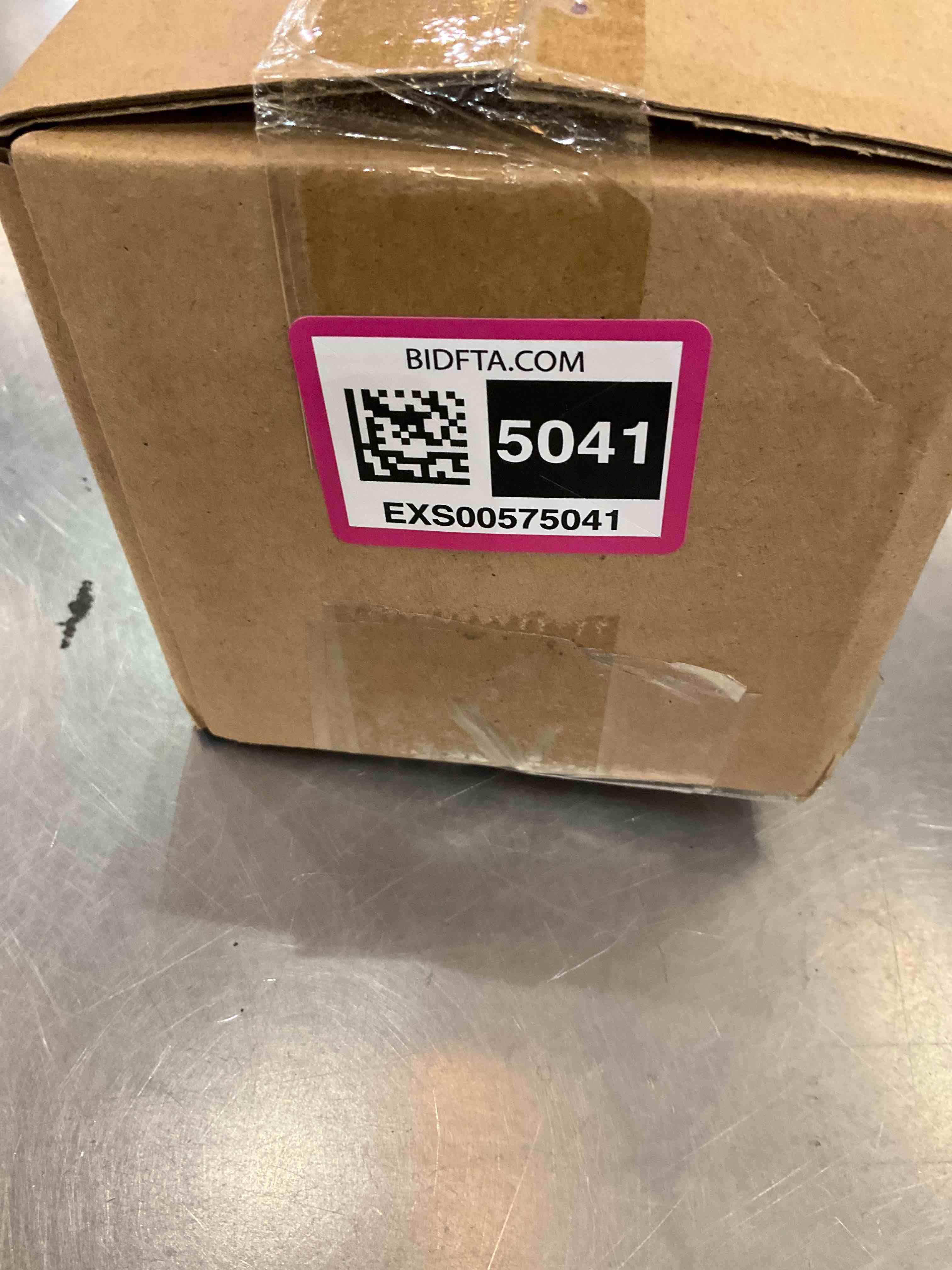 https://s3.amazonaws.com/lotting-images-prod/bidfta/EXS00575041_1694457081392.jpeg