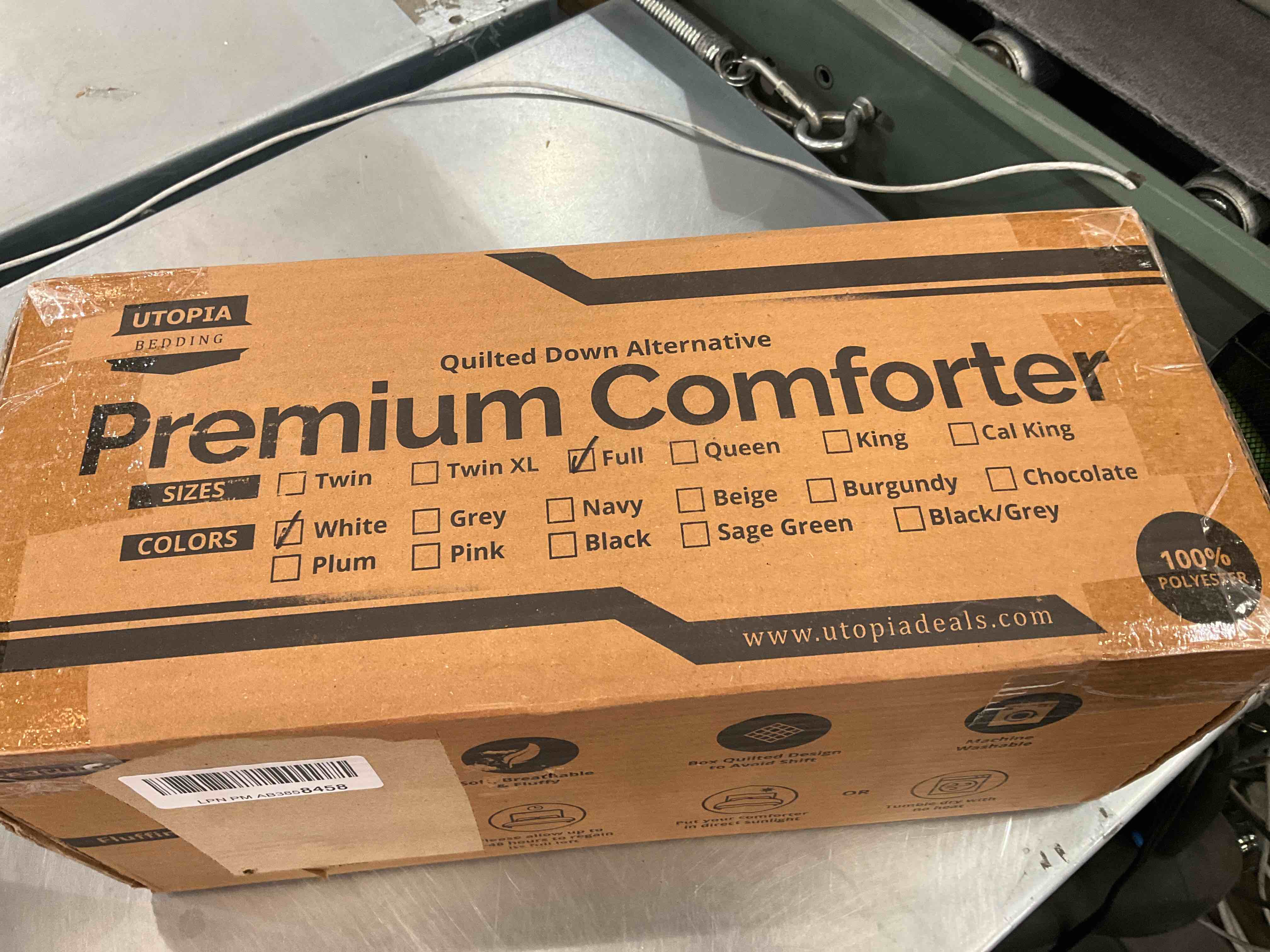 https://s3.amazonaws.com/lotting-images-prod/bidfta/EXS00575042_1694457129015.jpeg
