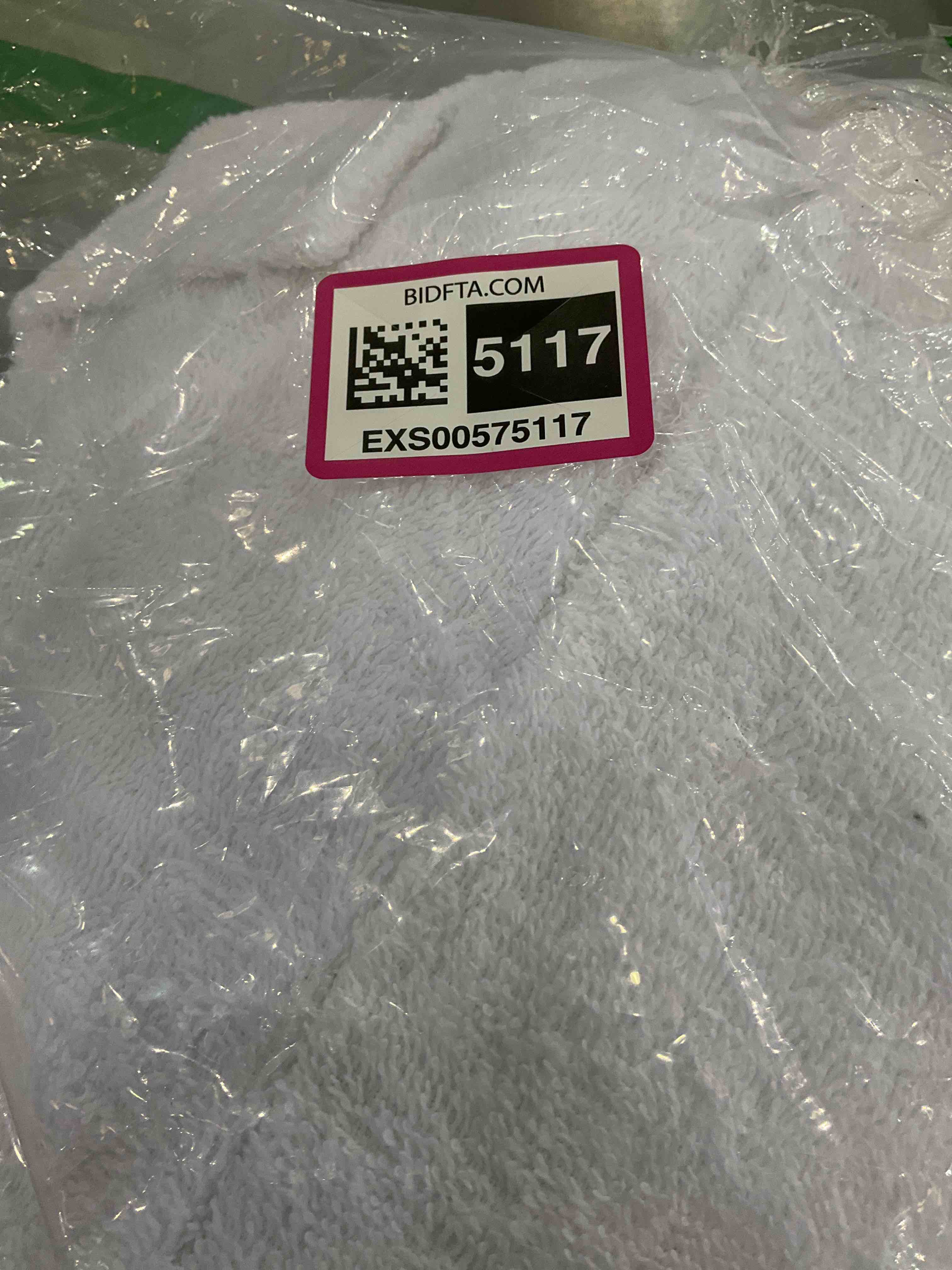 https://s3.amazonaws.com/lotting-images-prod/bidfta/EXS00575117_1694527032793.jpeg
