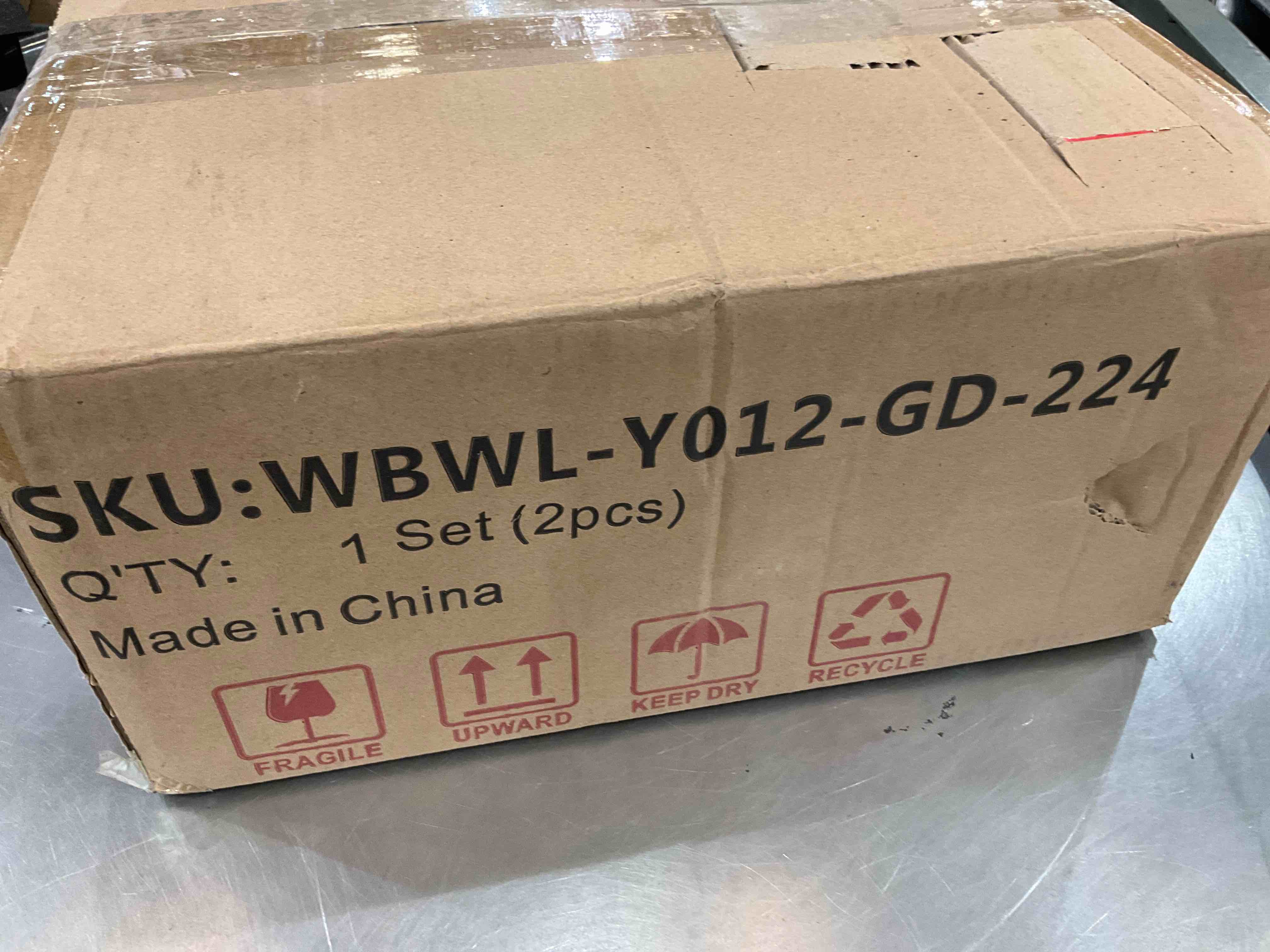 https://s3.amazonaws.com/lotting-images-prod/bidfta/EXS00575363_1694625119852.jpeg