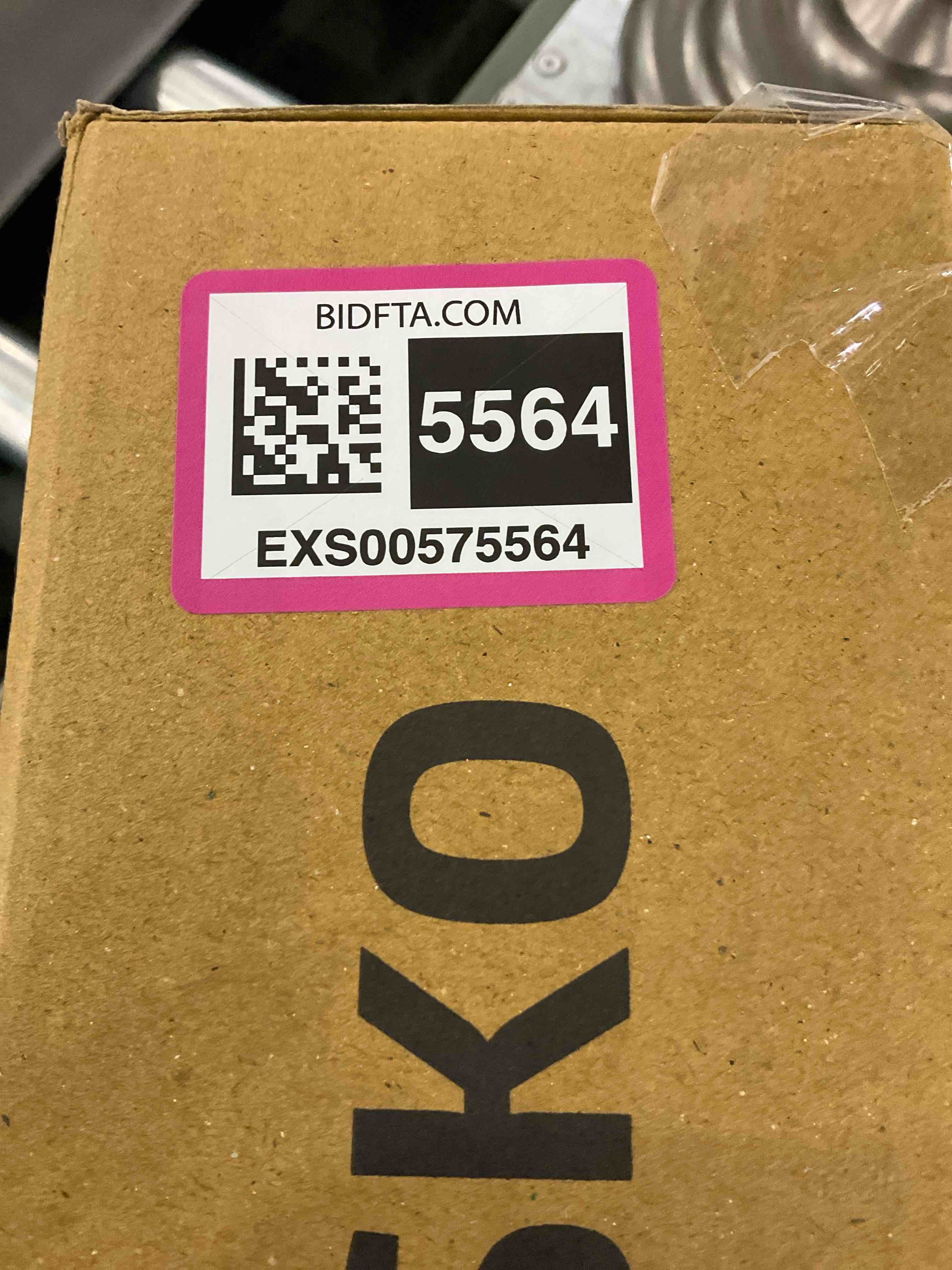 https://s3.amazonaws.com/lotting-images-prod/bidfta/EXS00575564_1695318512592.jpeg