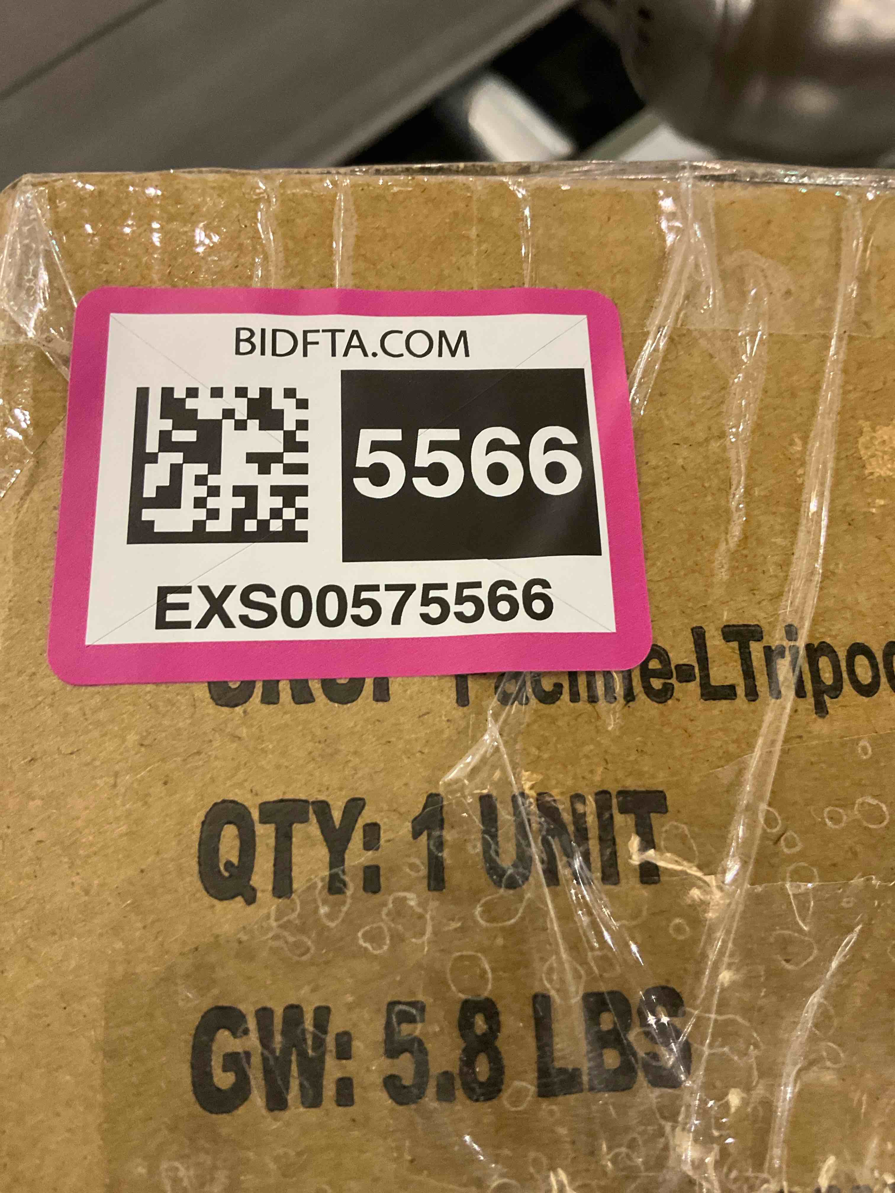 https://s3.amazonaws.com/lotting-images-prod/bidfta/EXS00575566_1695320416838.jpeg