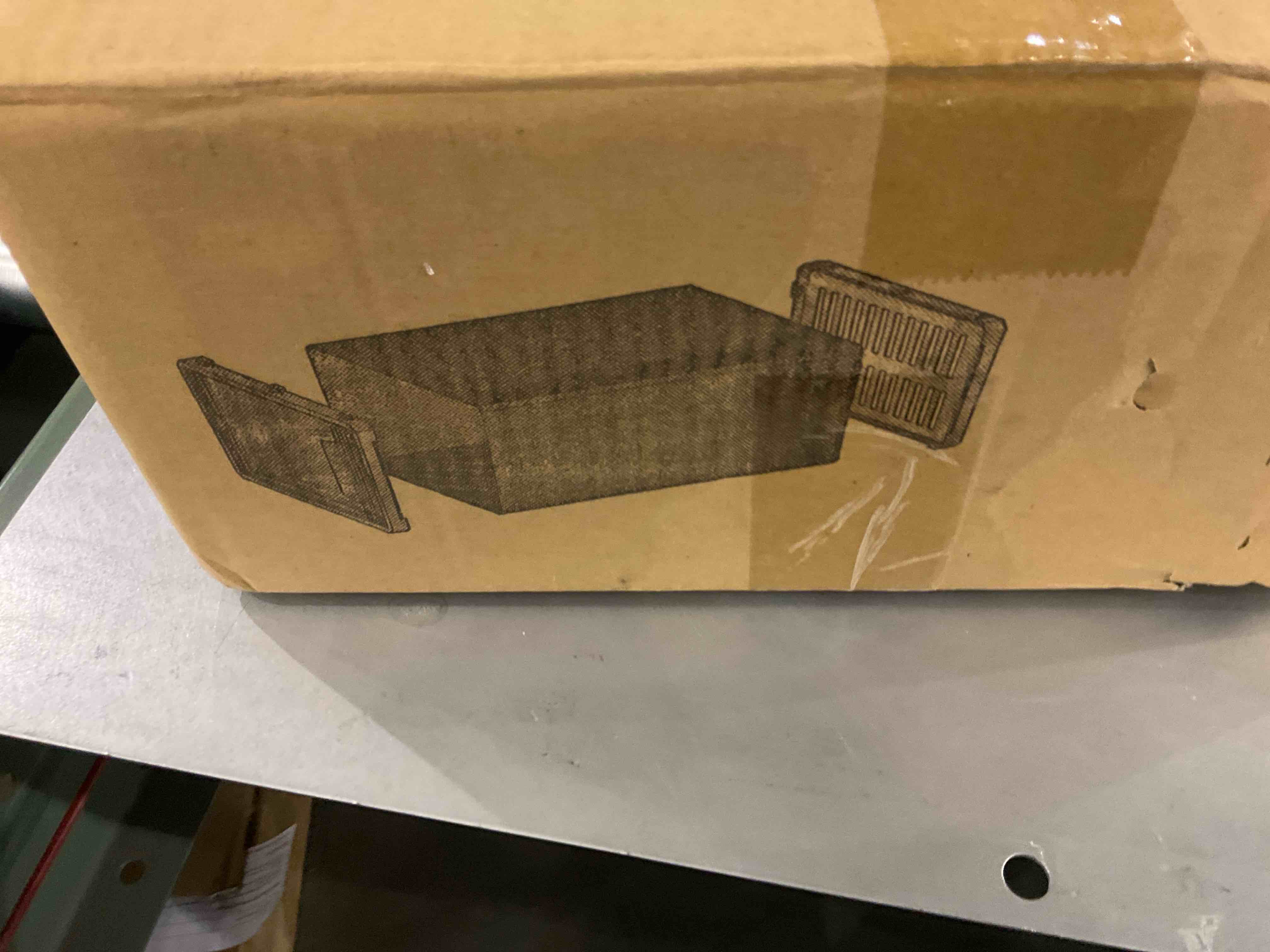 https://s3.amazonaws.com/lotting-images-prod/bidfta/EXS00575885_1695727269602.jpeg