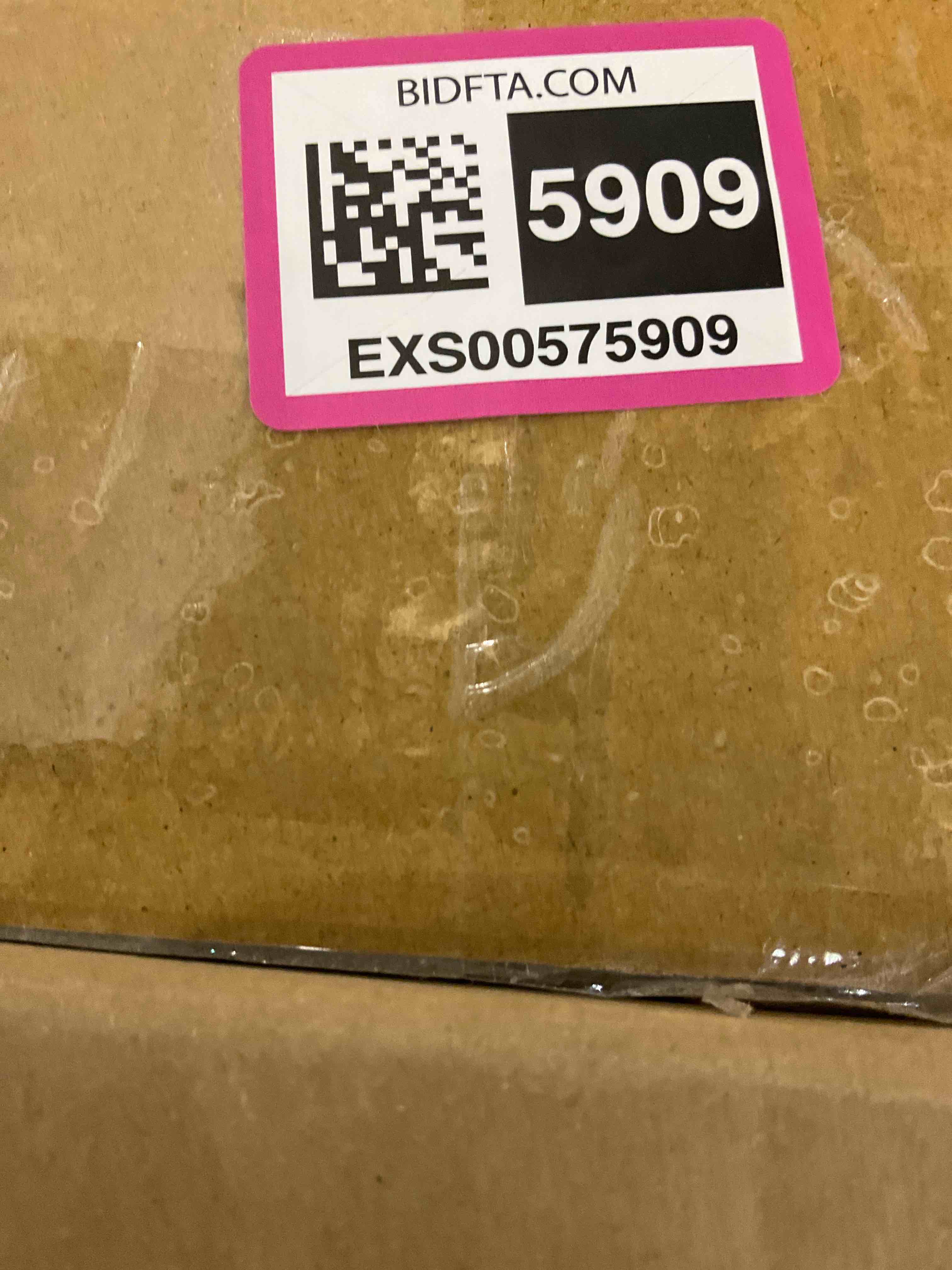 https://s3.amazonaws.com/lotting-images-prod/bidfta/EXS00575909_1695730516935.jpeg
