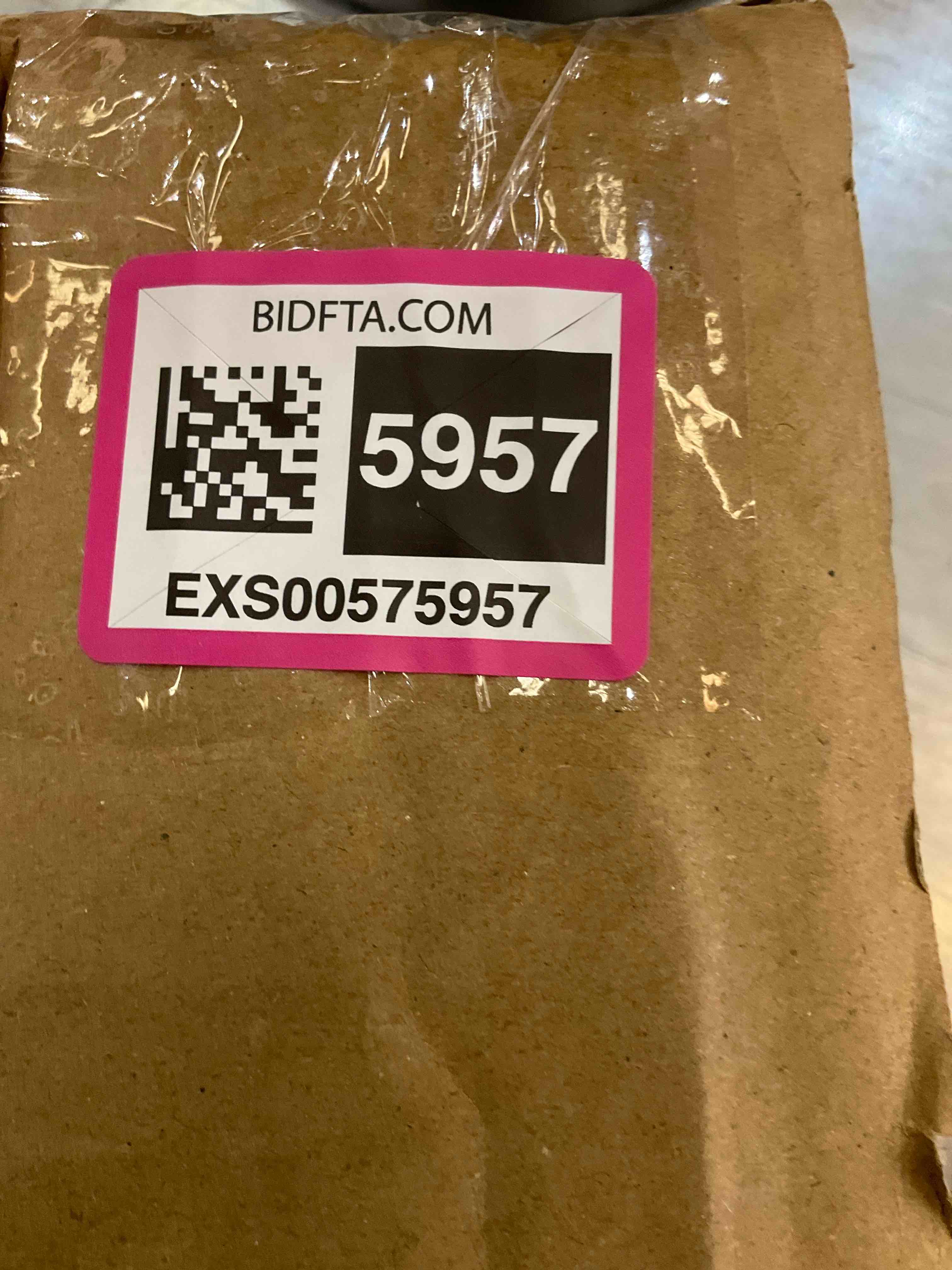 https://s3.amazonaws.com/lotting-images-prod/bidfta/EXS00575957_1695738589500.jpeg