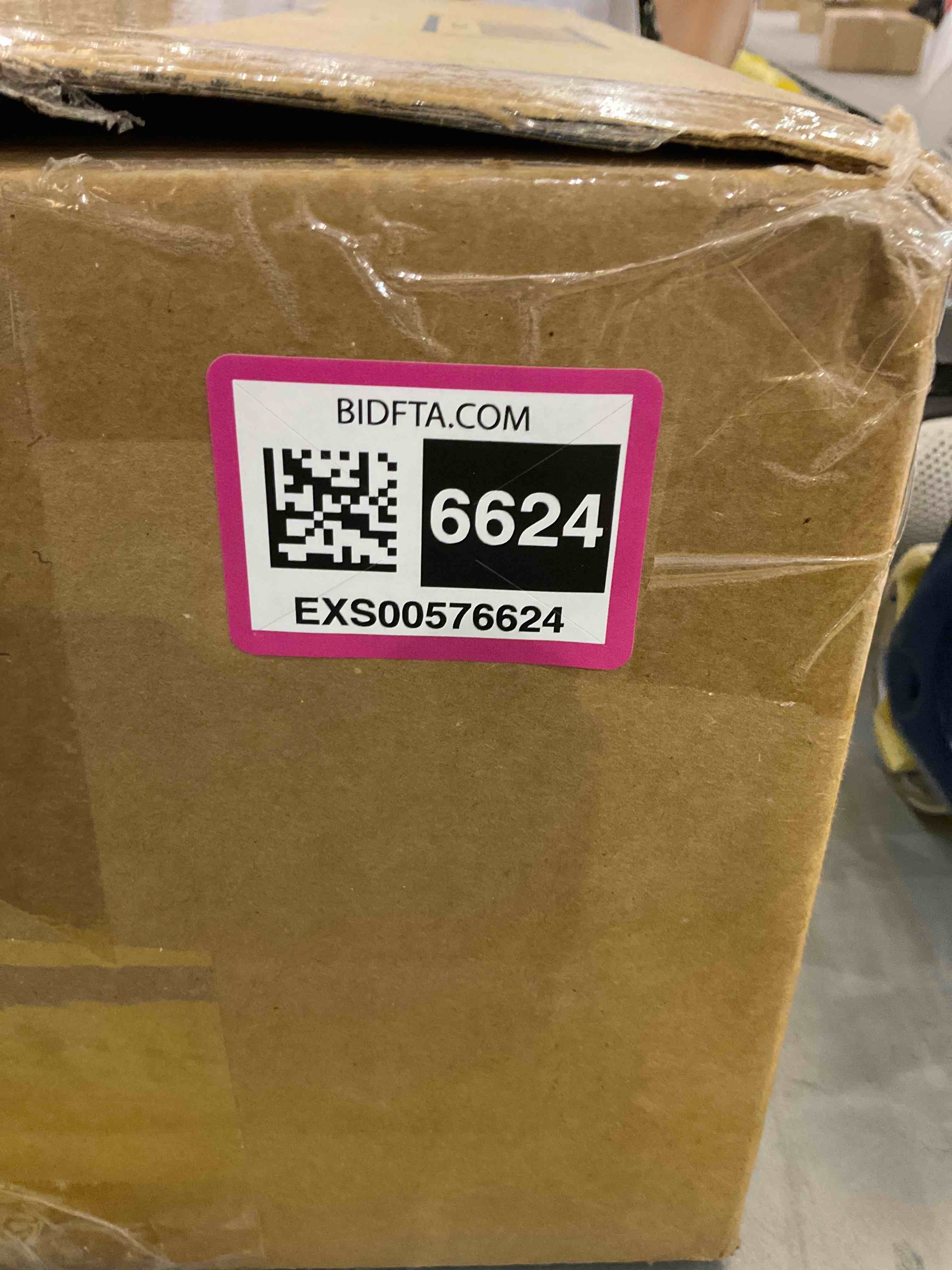 https://s3.amazonaws.com/lotting-images-prod/bidfta/EXS00576624_1694181809535.jpeg