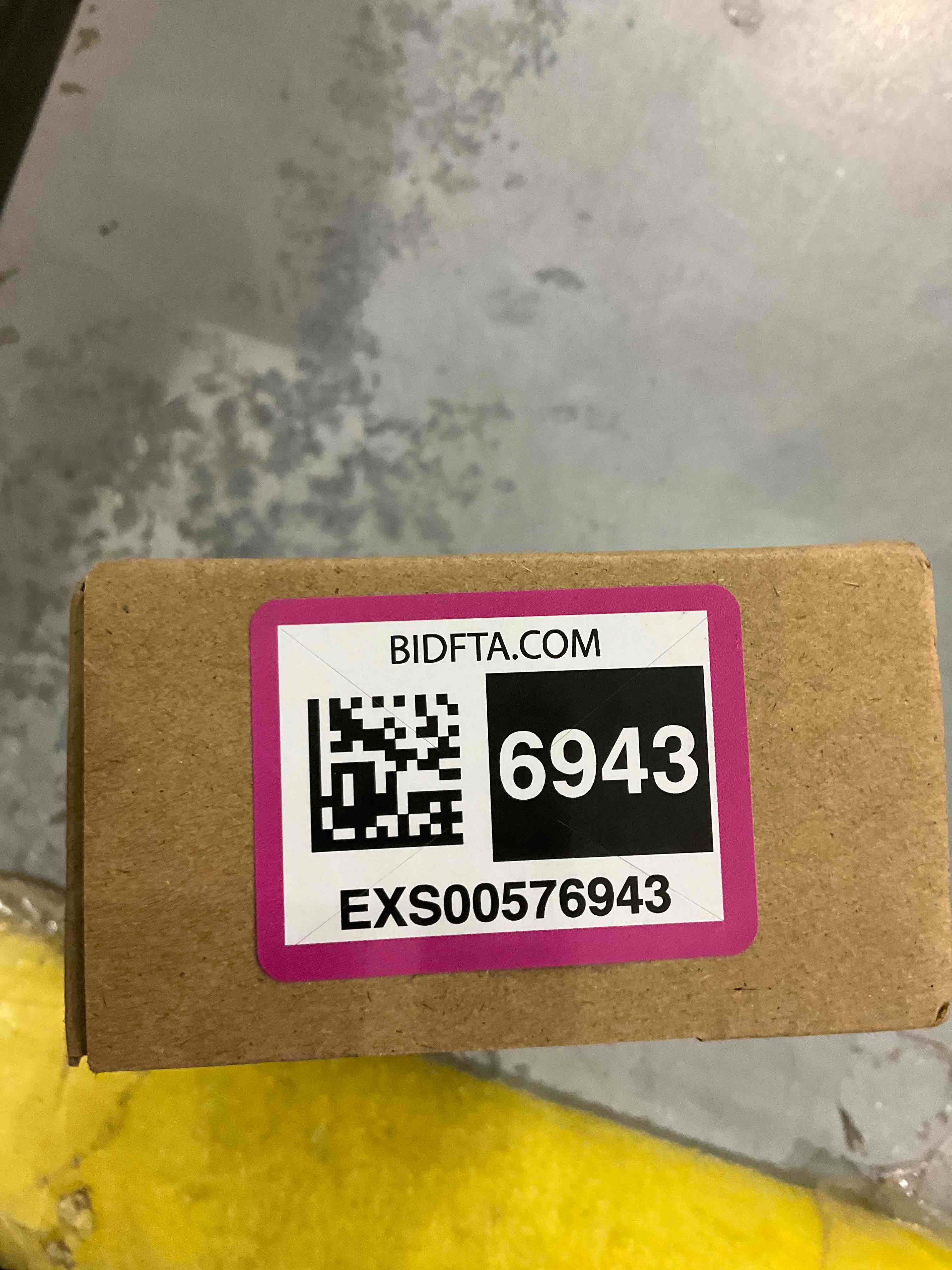 https://s3.amazonaws.com/lotting-images-prod/bidfta/EXS00576943_1694520470816.jpeg