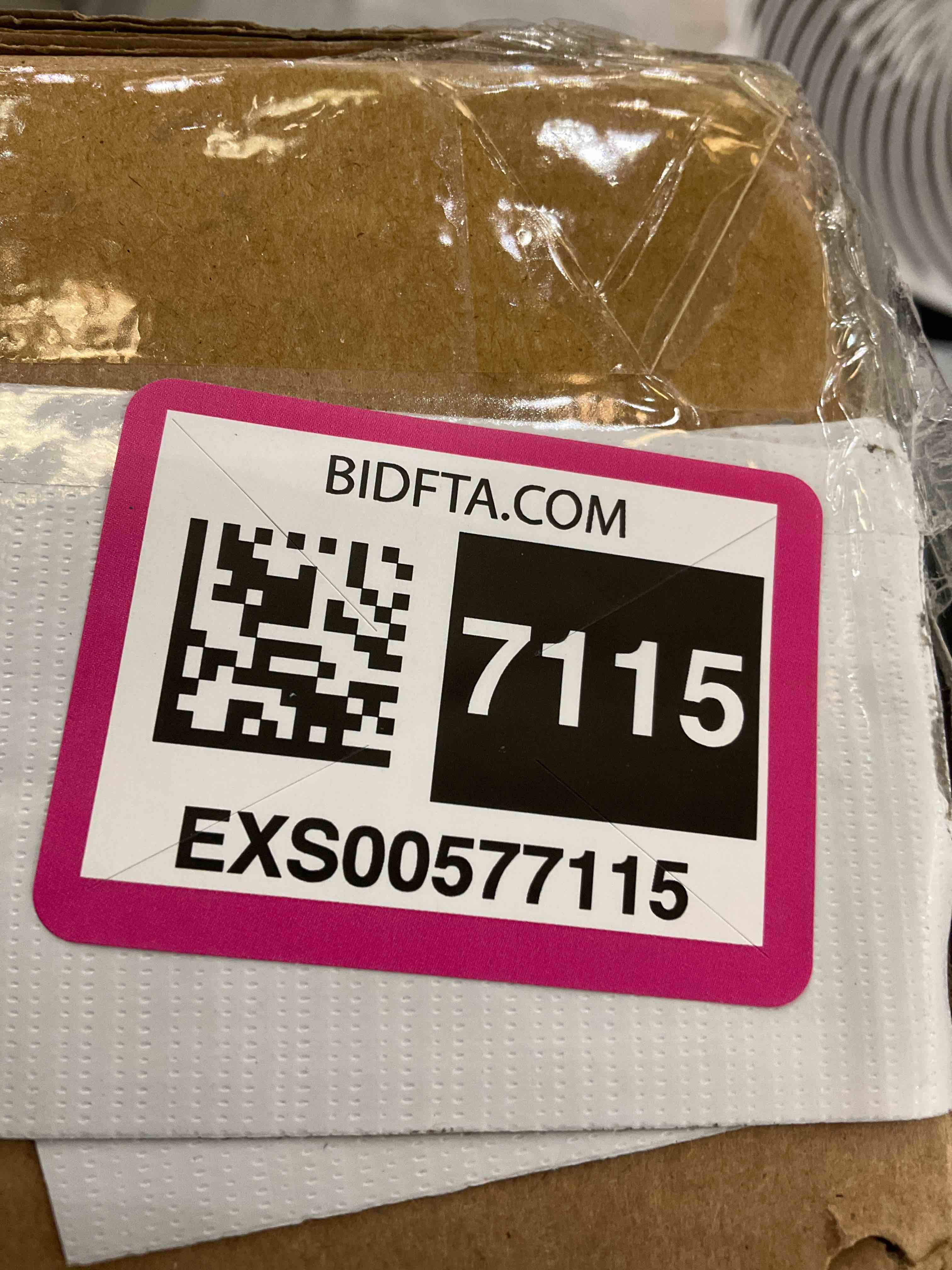 https://s3.amazonaws.com/lotting-images-prod/bidfta/EXS00577115_1694457602703.jpeg