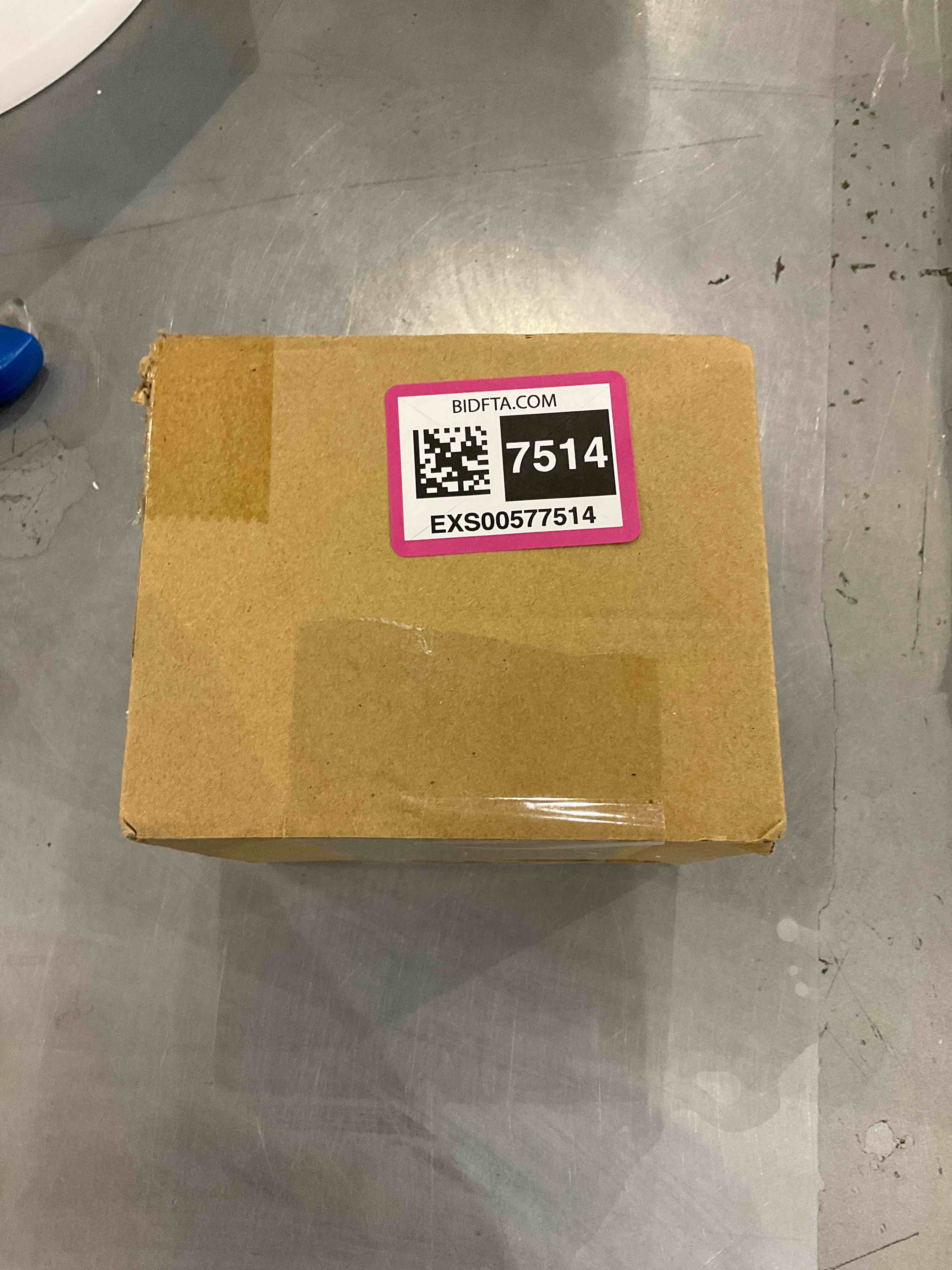 https://s3.amazonaws.com/lotting-images-prod/bidfta/EXS00577514_1694174534866.jpeg