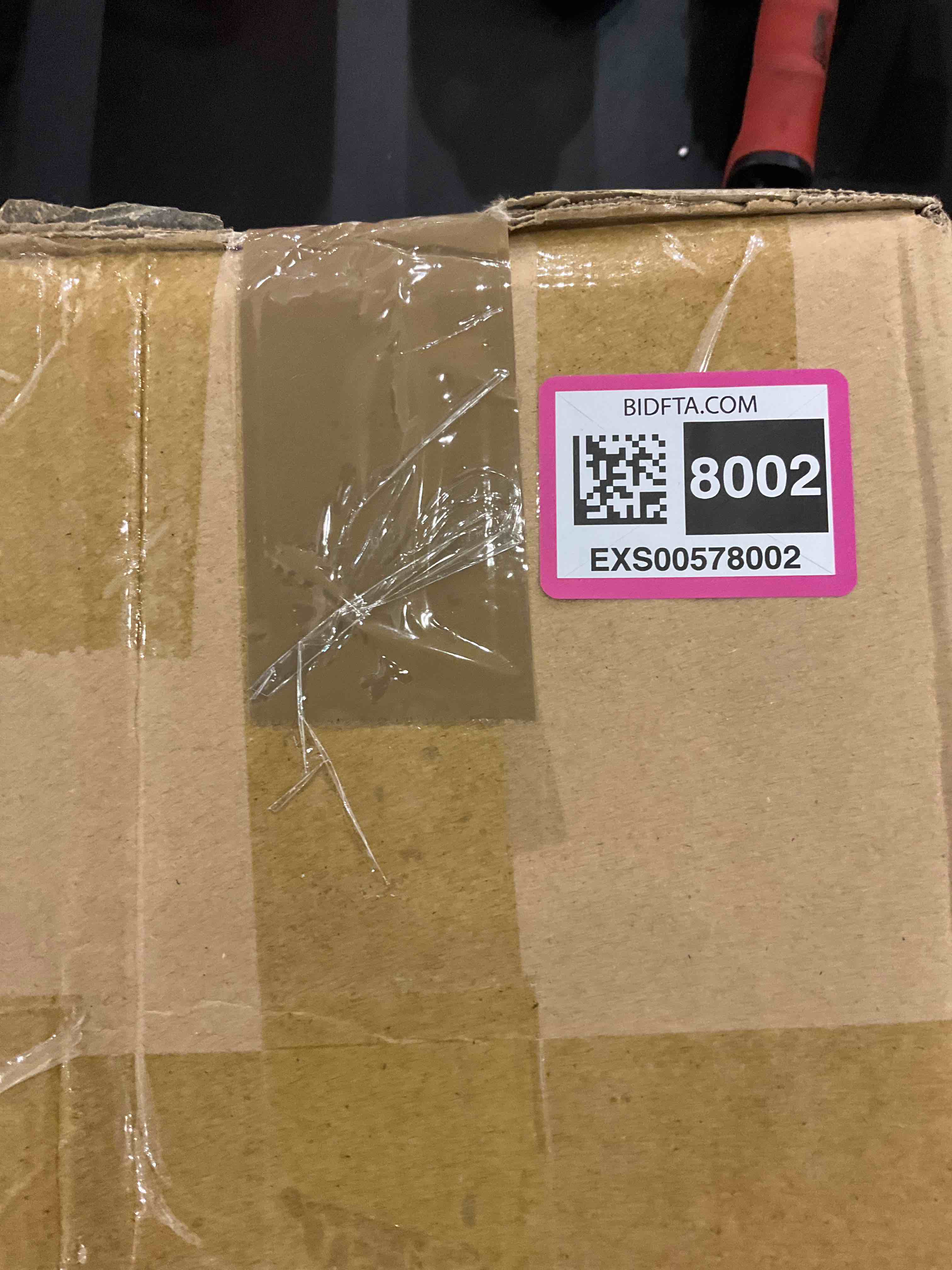 https://s3.amazonaws.com/lotting-images-prod/bidfta/EXS00578002_1693999349035.jpeg
